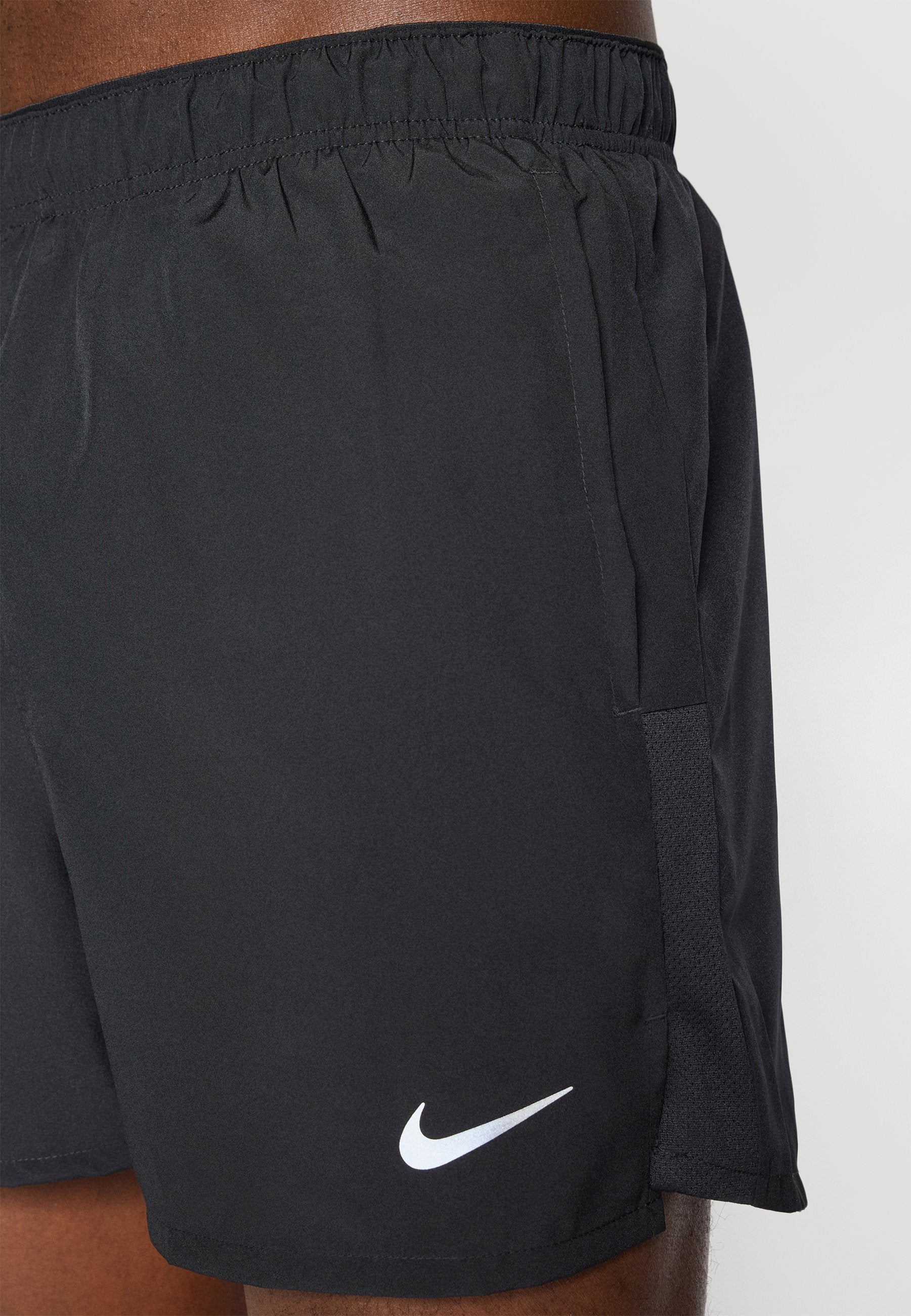 CHALLENGER SHORT - Sports shorts - black