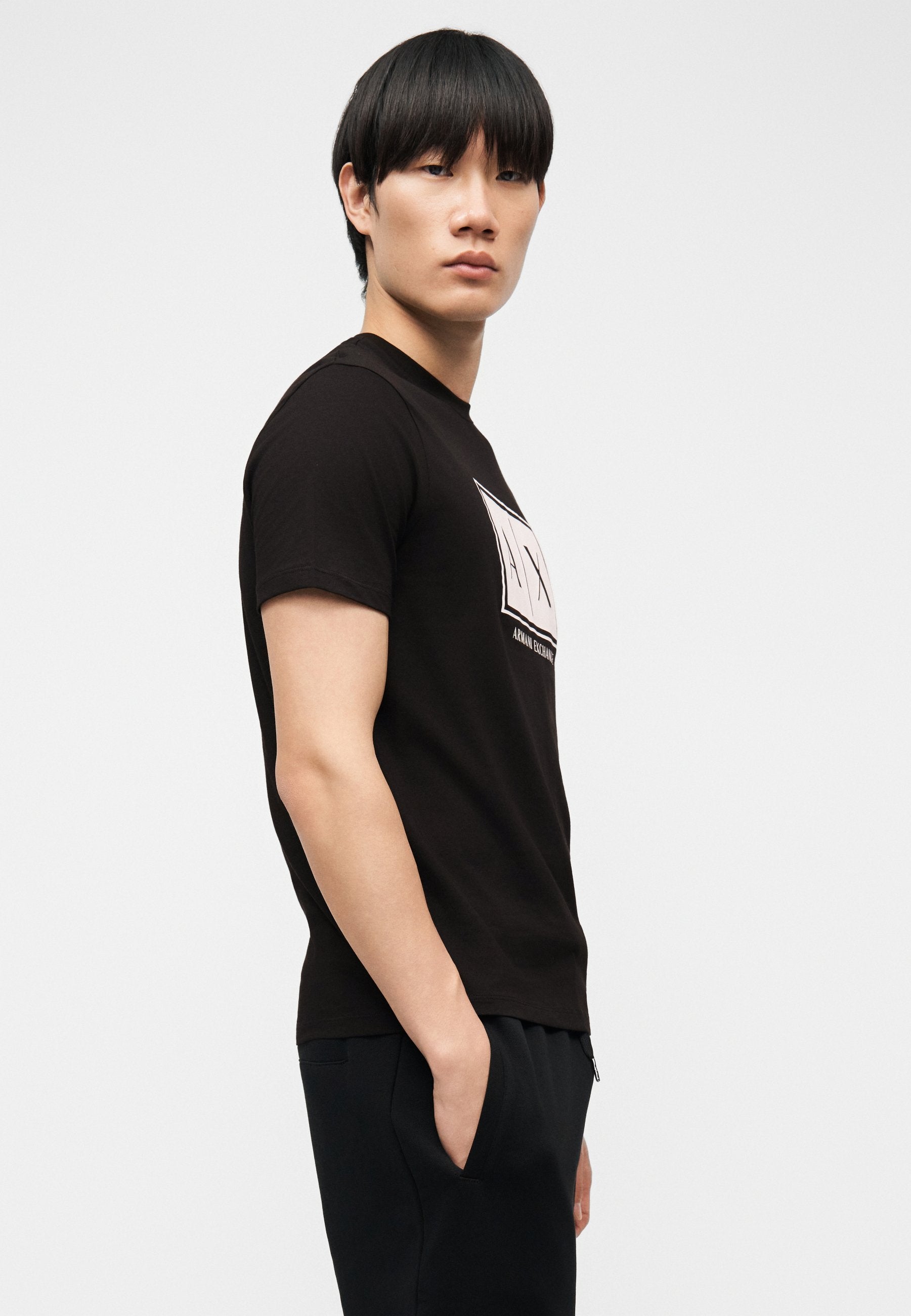 Print T-shirt - black base