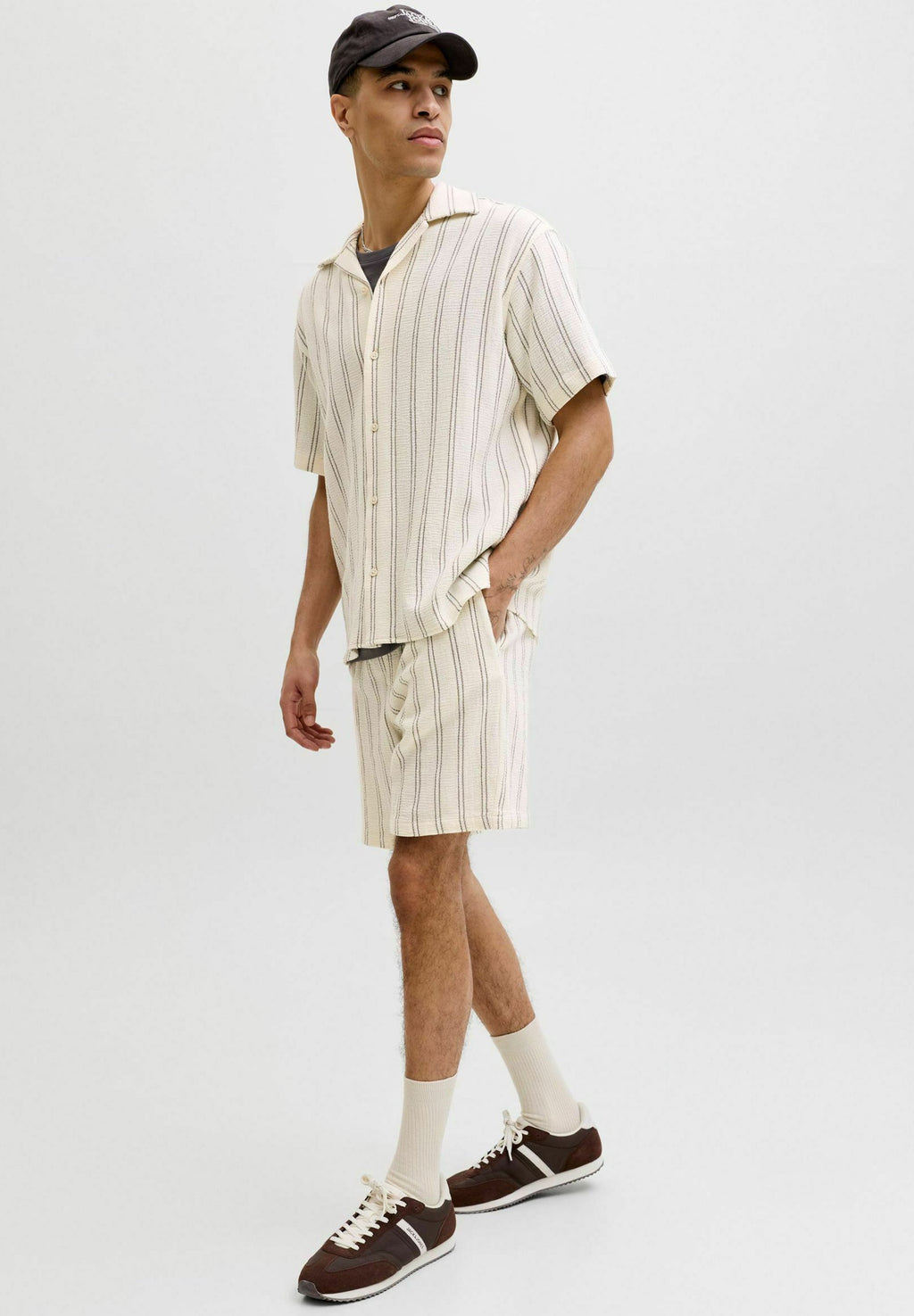 Relaxed Fit - Shorts - weiß