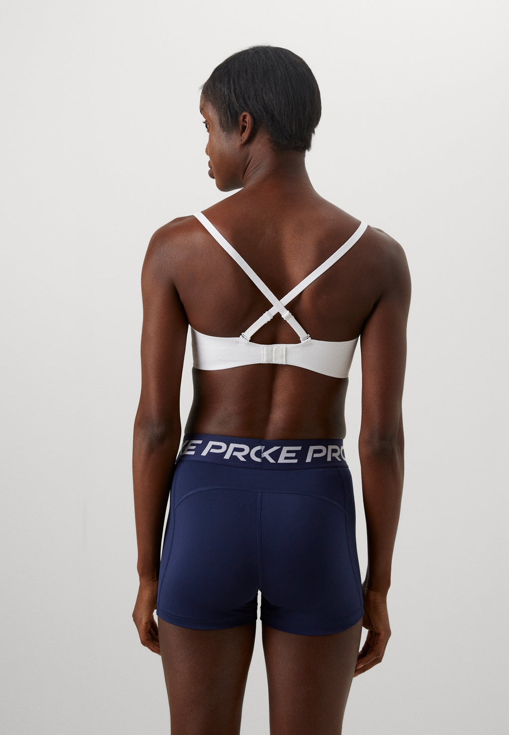 ALATE MINIMALIST BRA - Light support sports bra - white/cool grey
