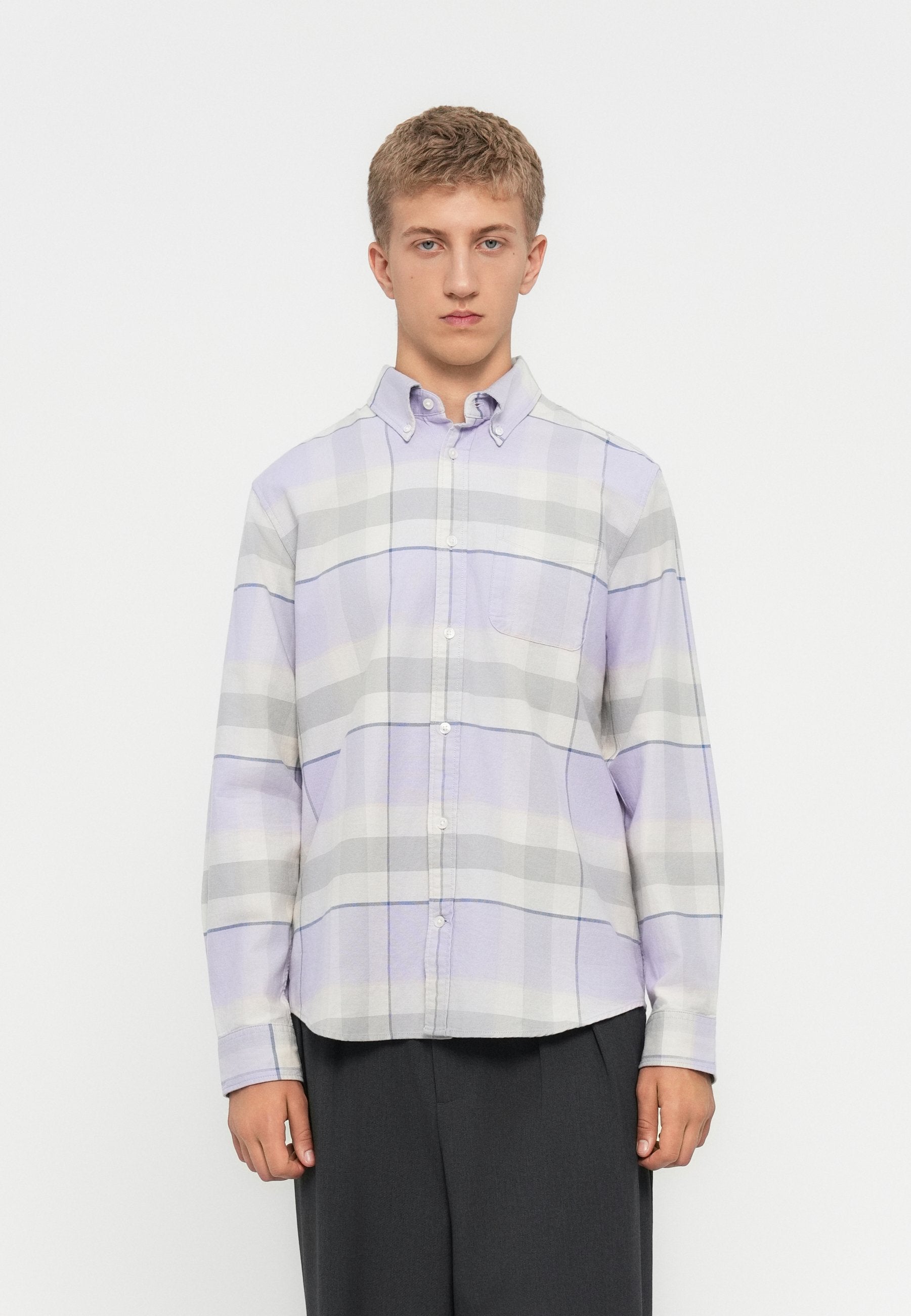 STANDARD FIT - Shirt - orchid