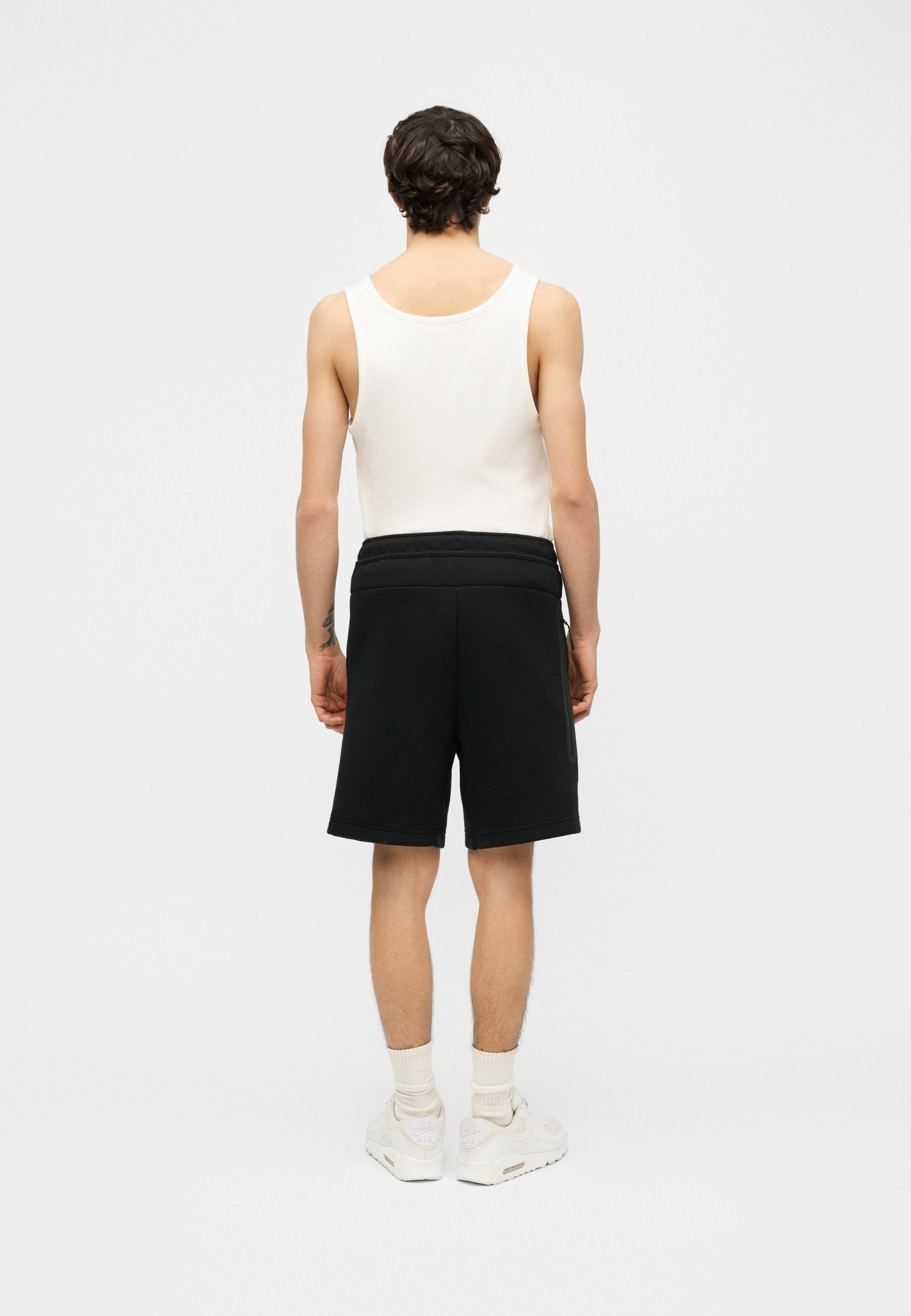 Shorts - black/hyper crimson