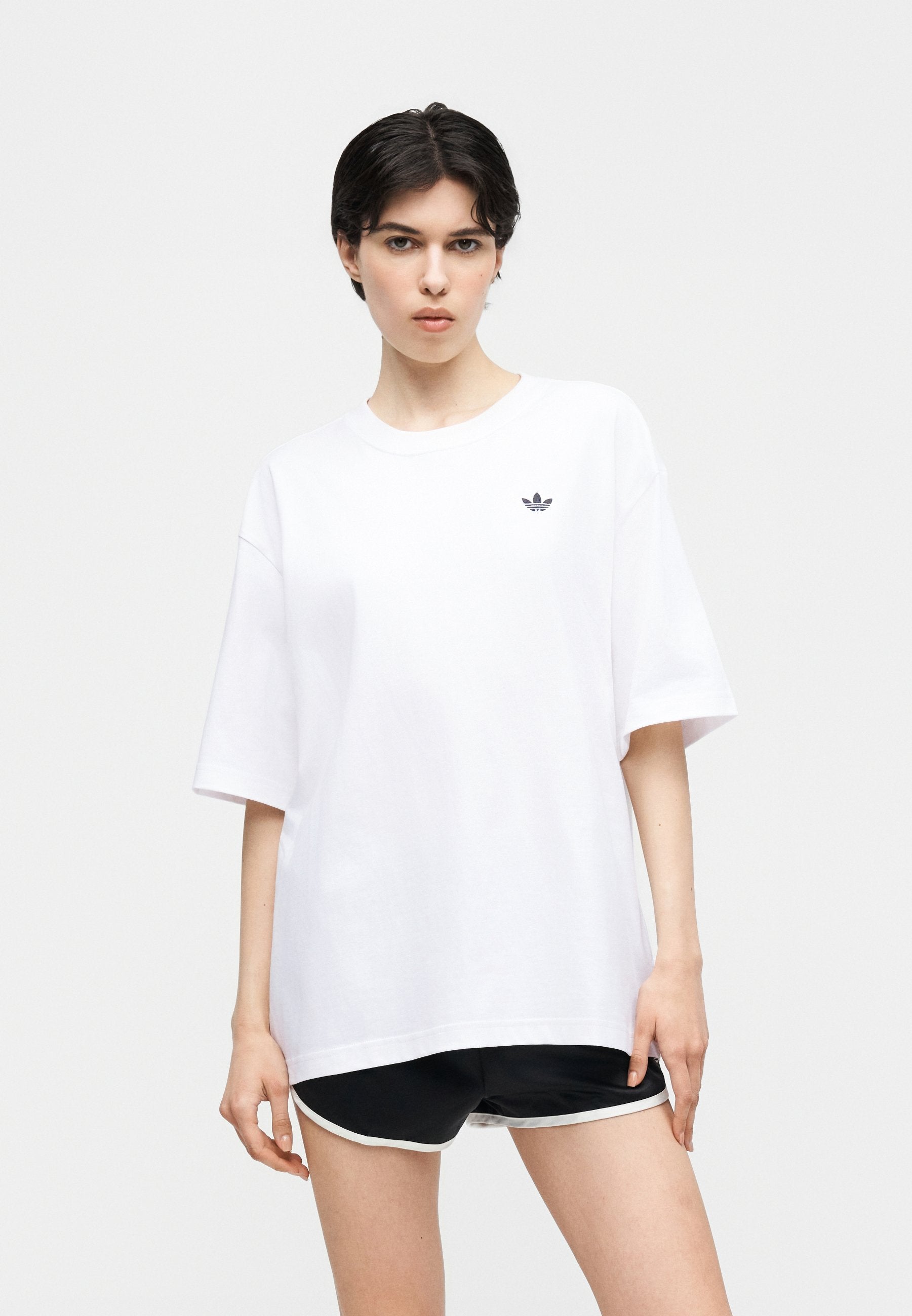 ESS TEE OS - Basic T-shirt - white
