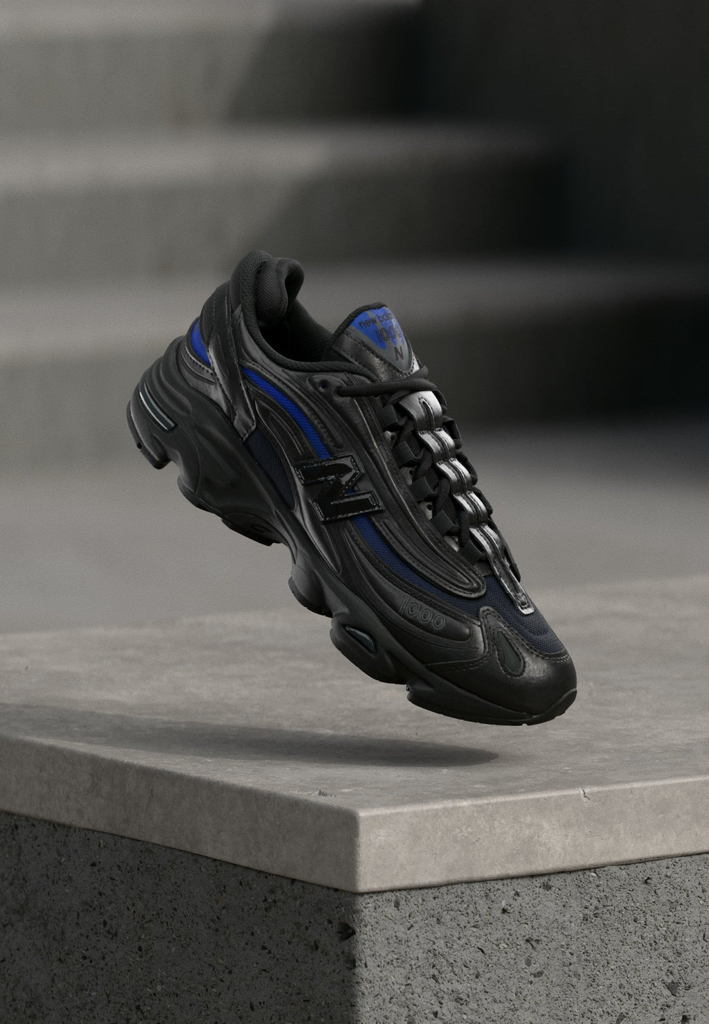 U1000 - Trainers - black/blue