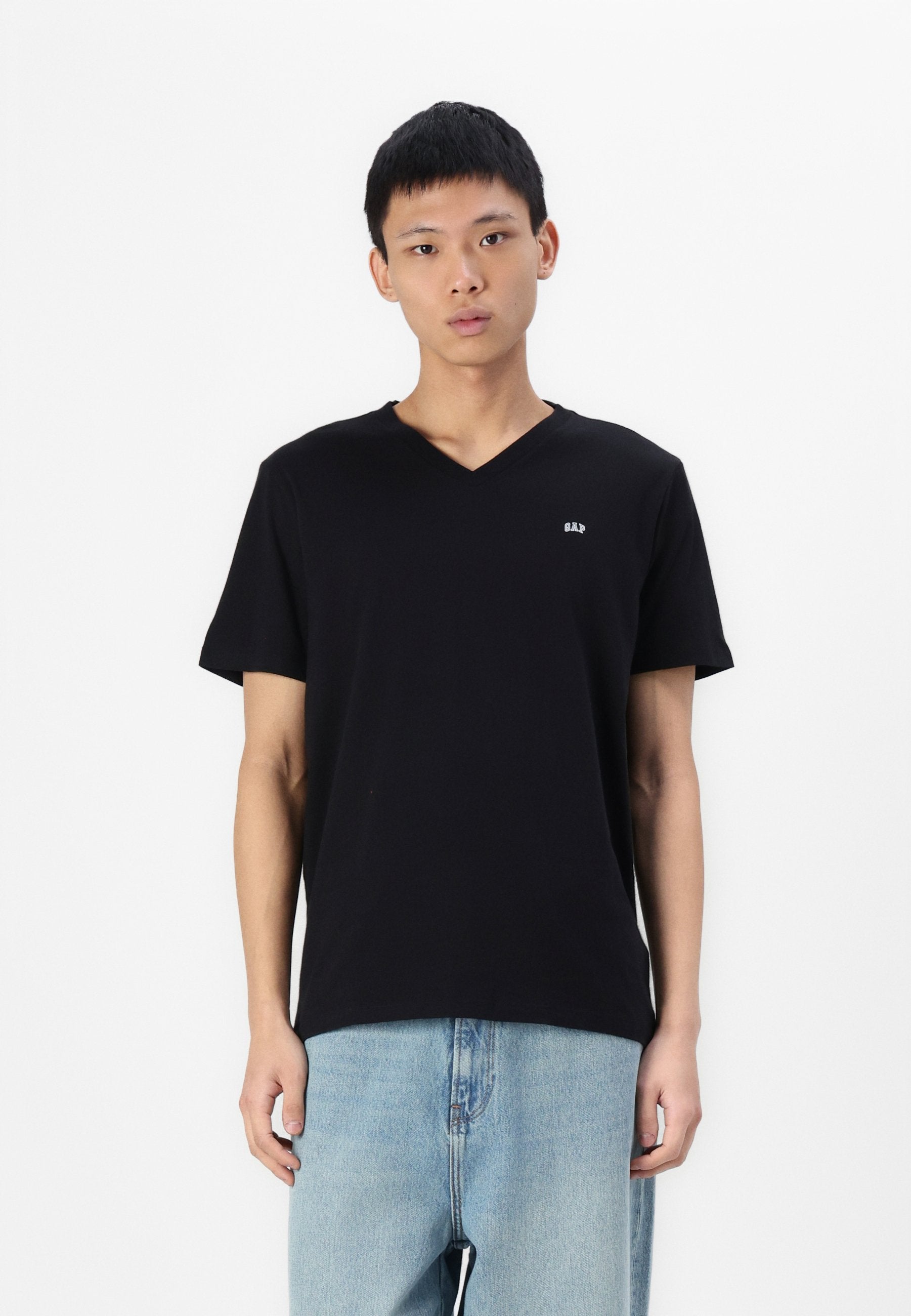 EVERYDAY MICRO LOGO VEE - Basic T-shirt - true black