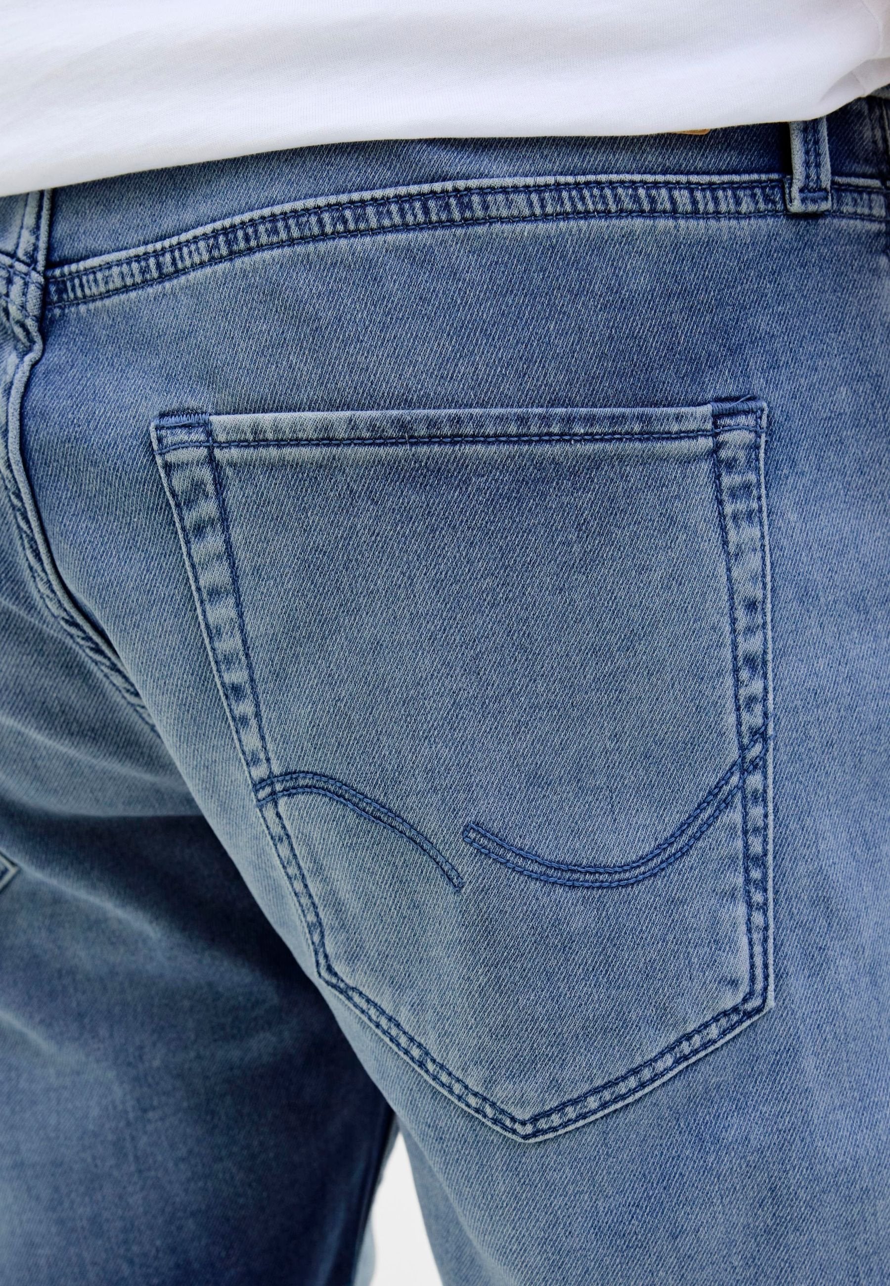 JJIRICK JJICON DENIM SHORTS - Denim shorts - blau