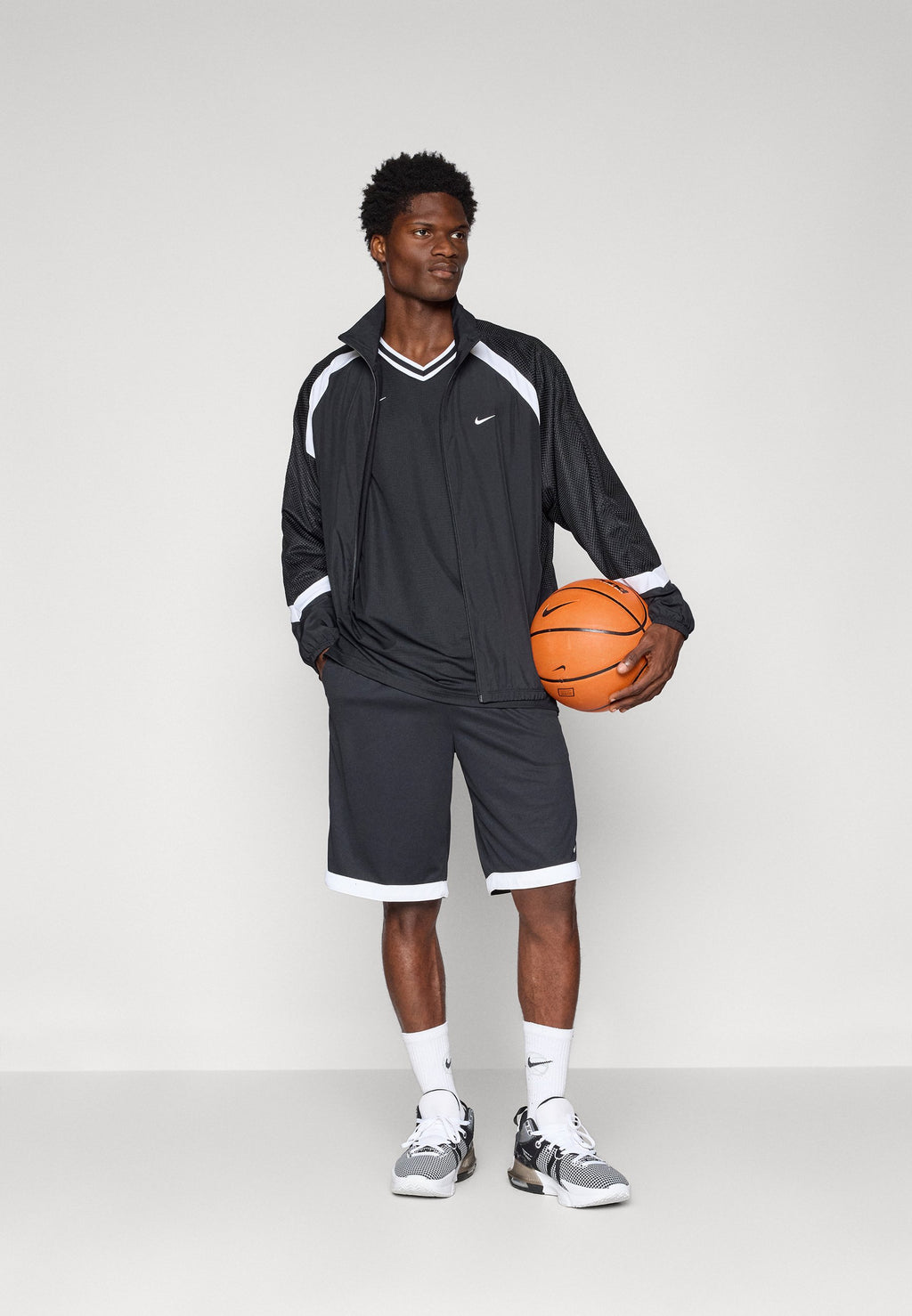 DNA SHORT - Sports shorts - black/white