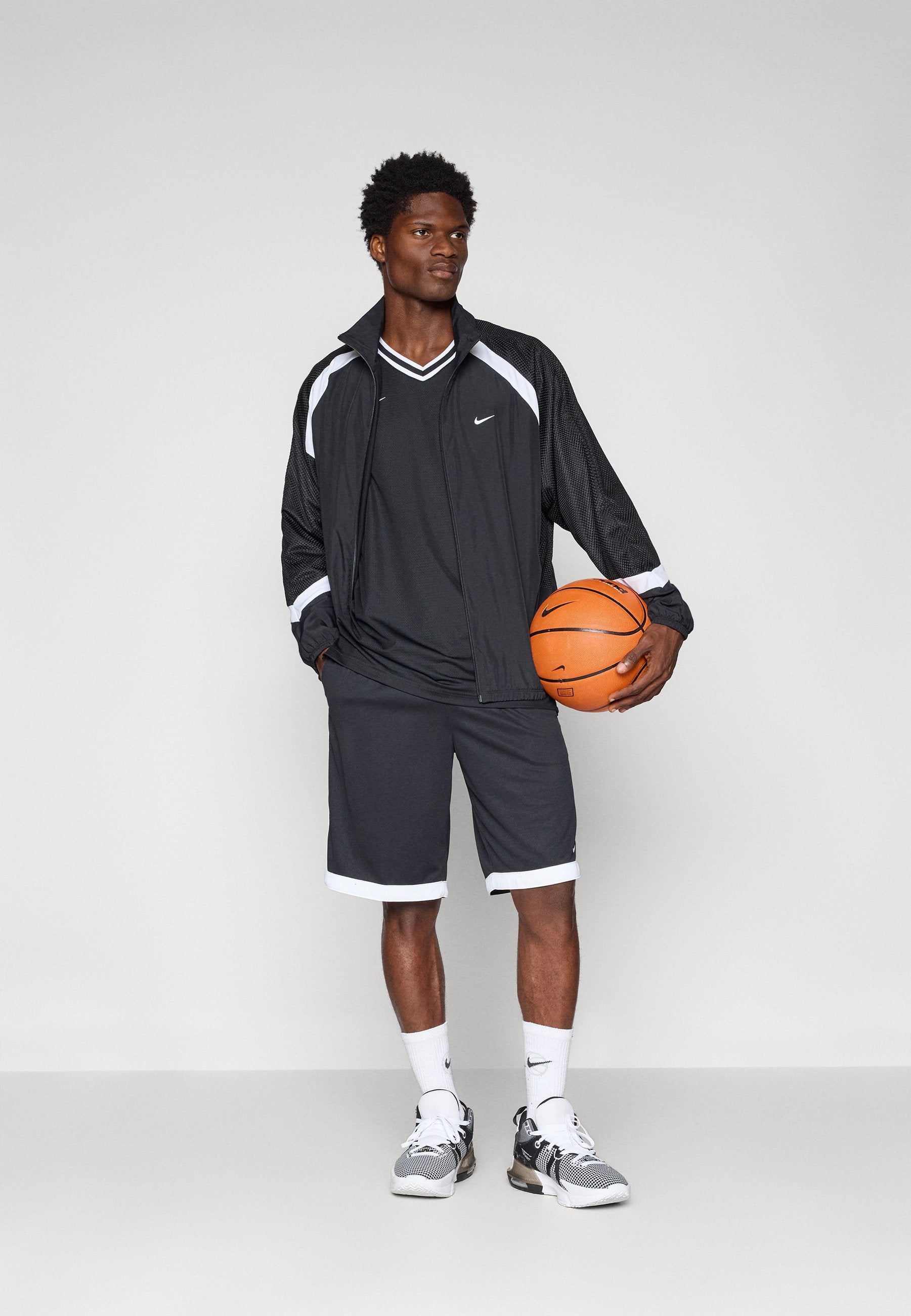 DNA SHORT - Sports shorts - black/white