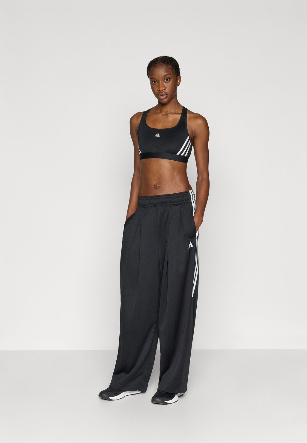 TIRO 3 STRIPES PLEATED - Tracksuit bottoms - black