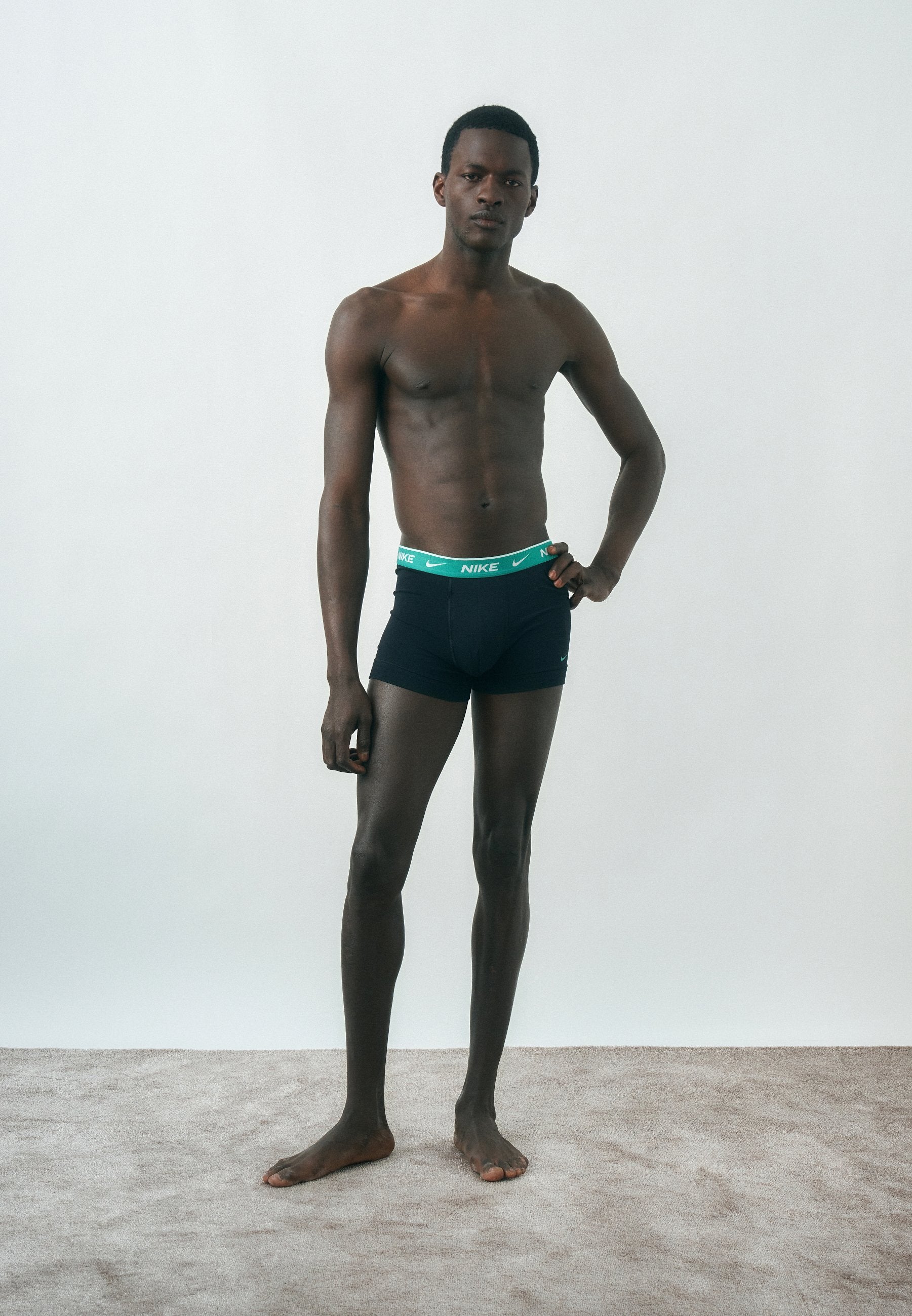 ESSENTIAL 5 PACK - Trunks - black