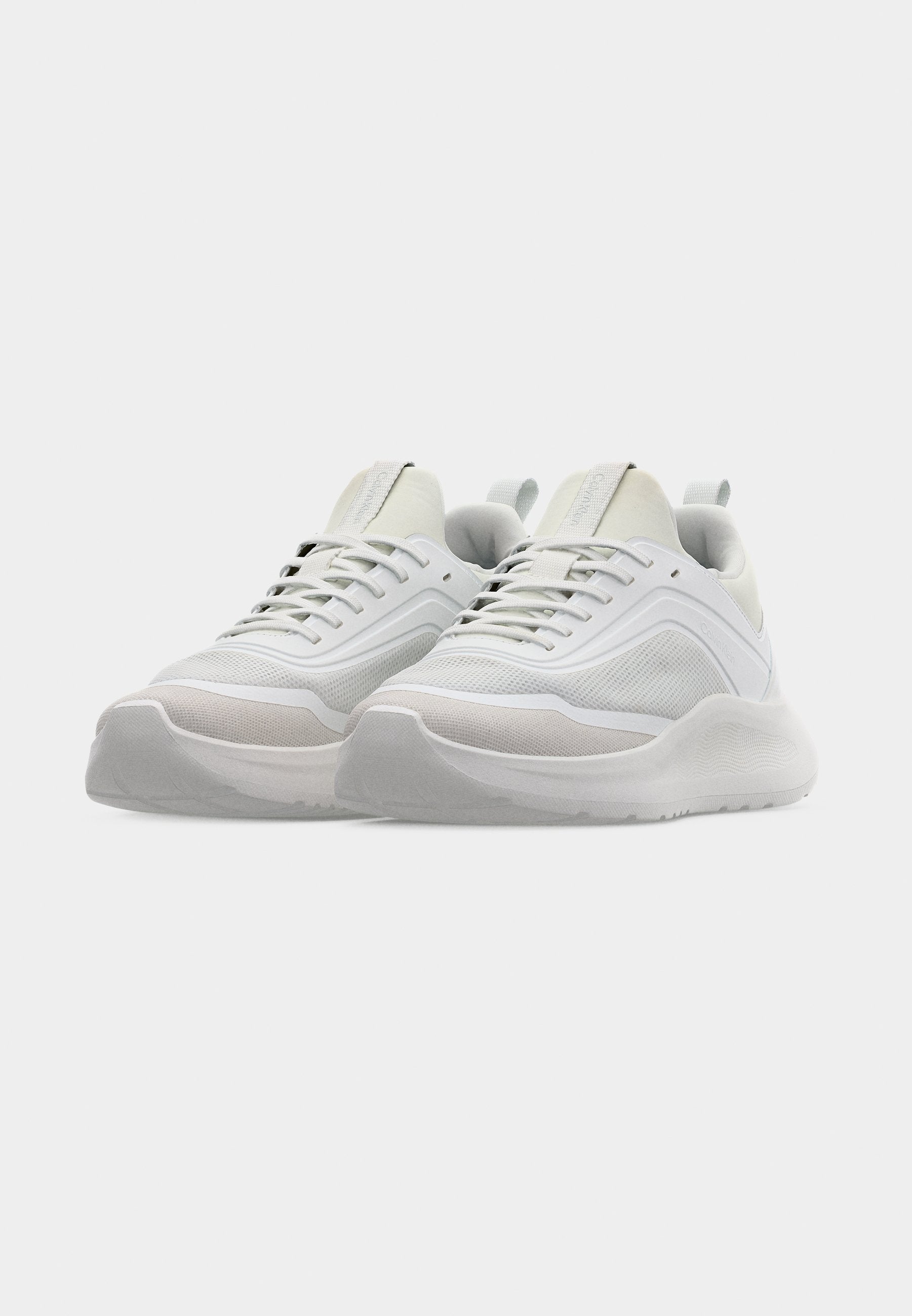 Trainers - triple bright white