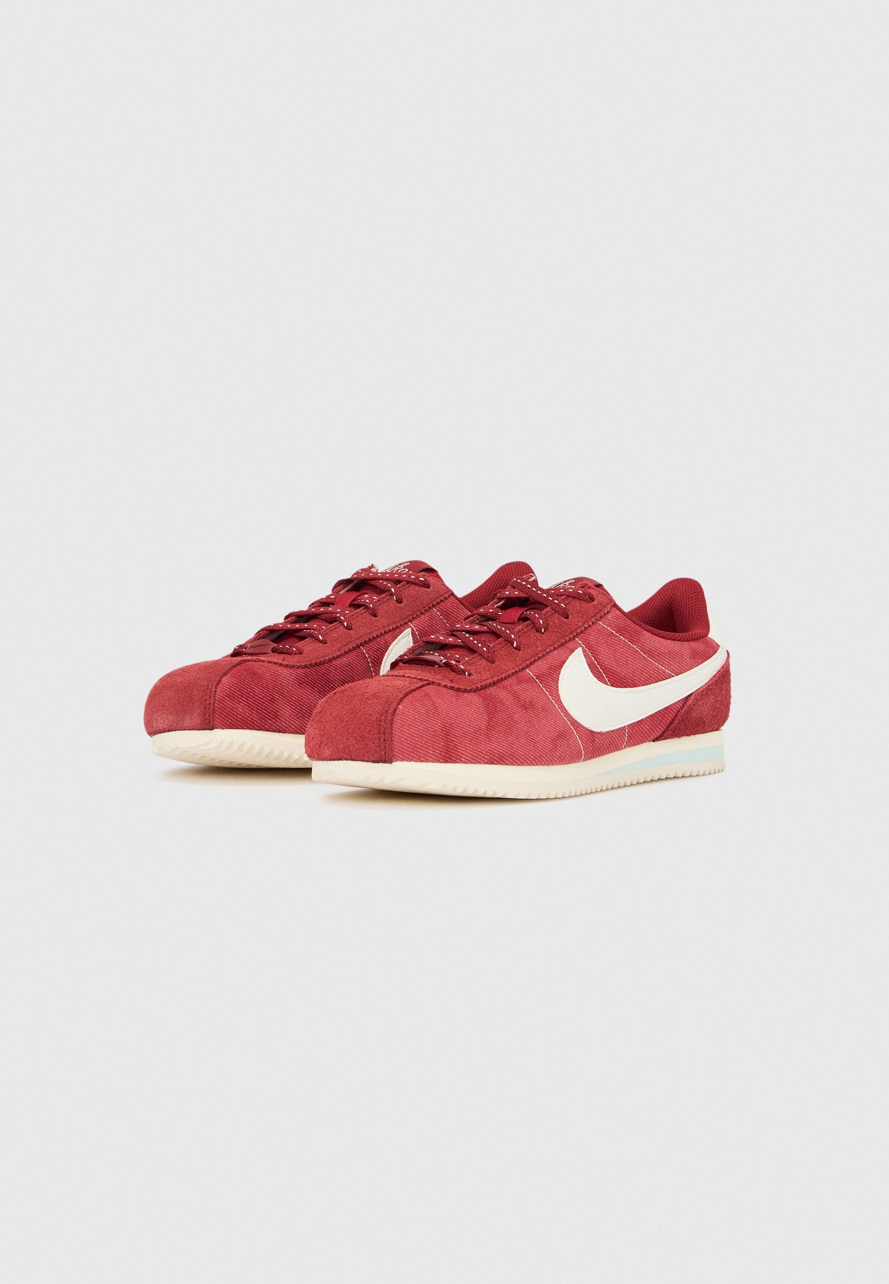 CORTEZ UNISEX - Trainers - team crimson/sail/univ red/glacier blue