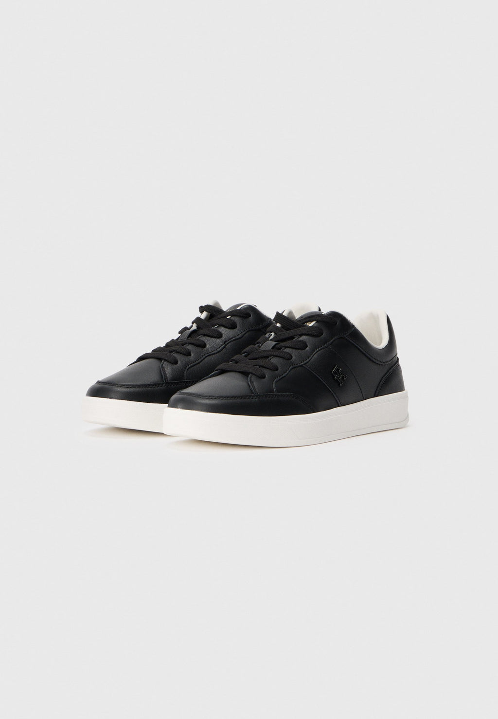 TH MONOGRAM LEATHER COURT TRAINERS - Trainers - black