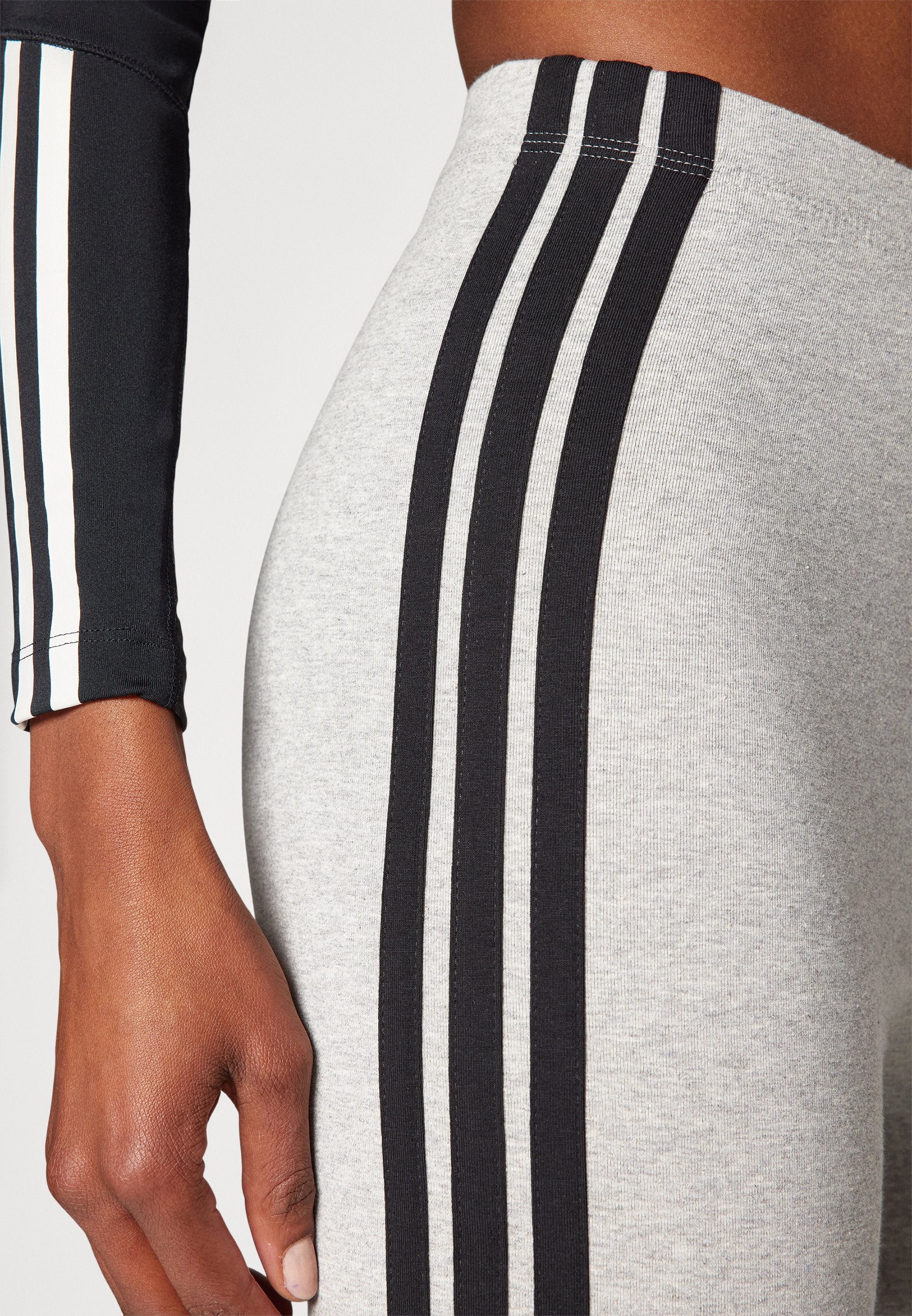 ESSENTIALS 3 STRIPES - Leggings - medium grey heather/black