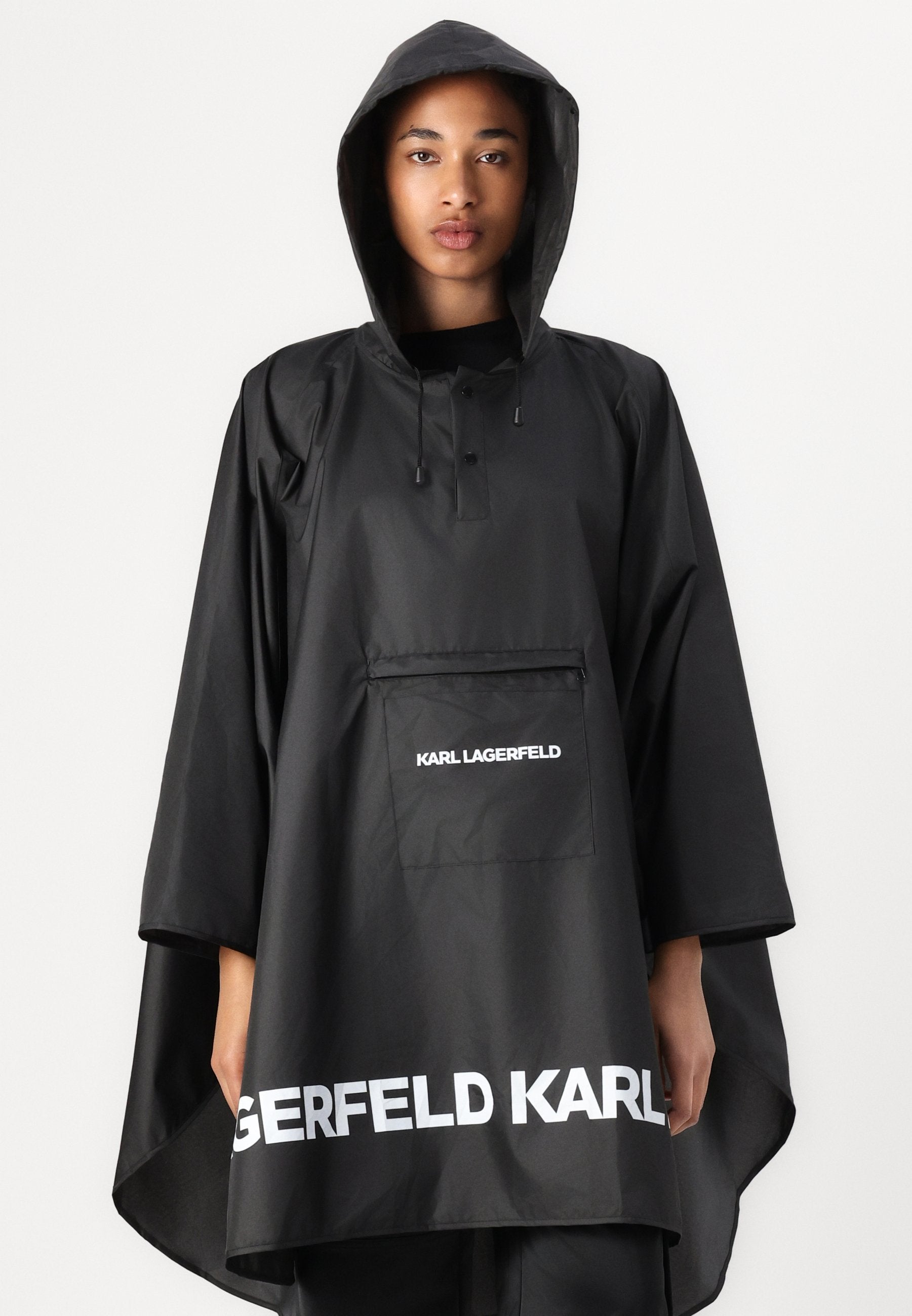 ESSENTIAL PACKABLE PONCHO - Parka - black