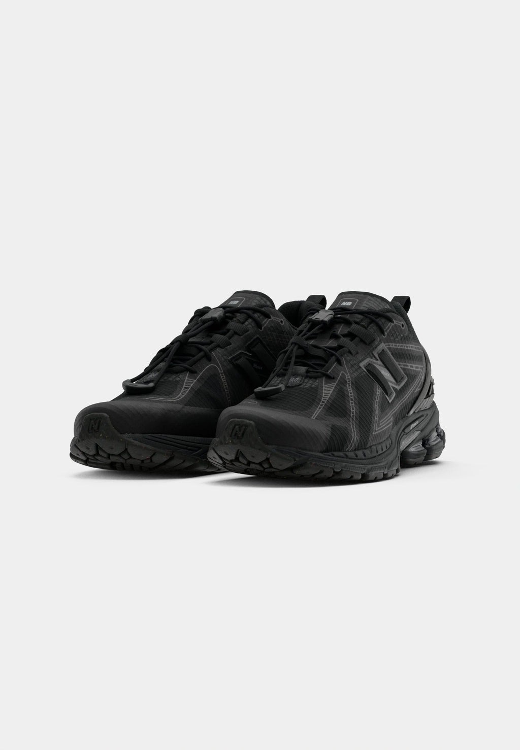U1906 UNISEX - Trainers - black
