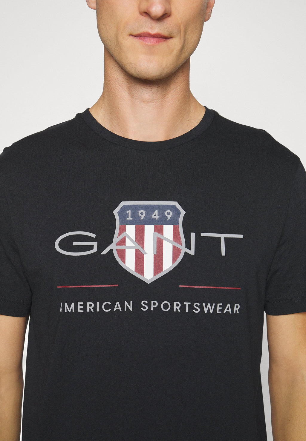 REG ARCHIVE SHIELD SS T-SHIRT - Print T-shirt - black