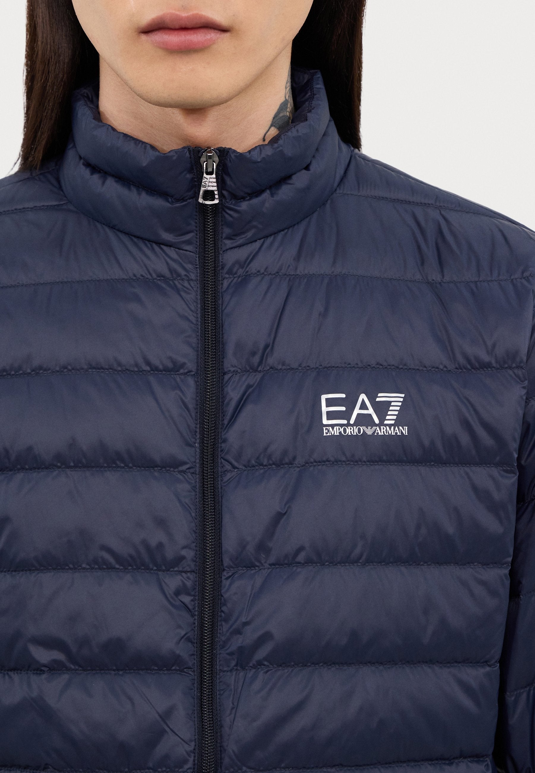 TRAIN CORE - Down jacket - armani blue