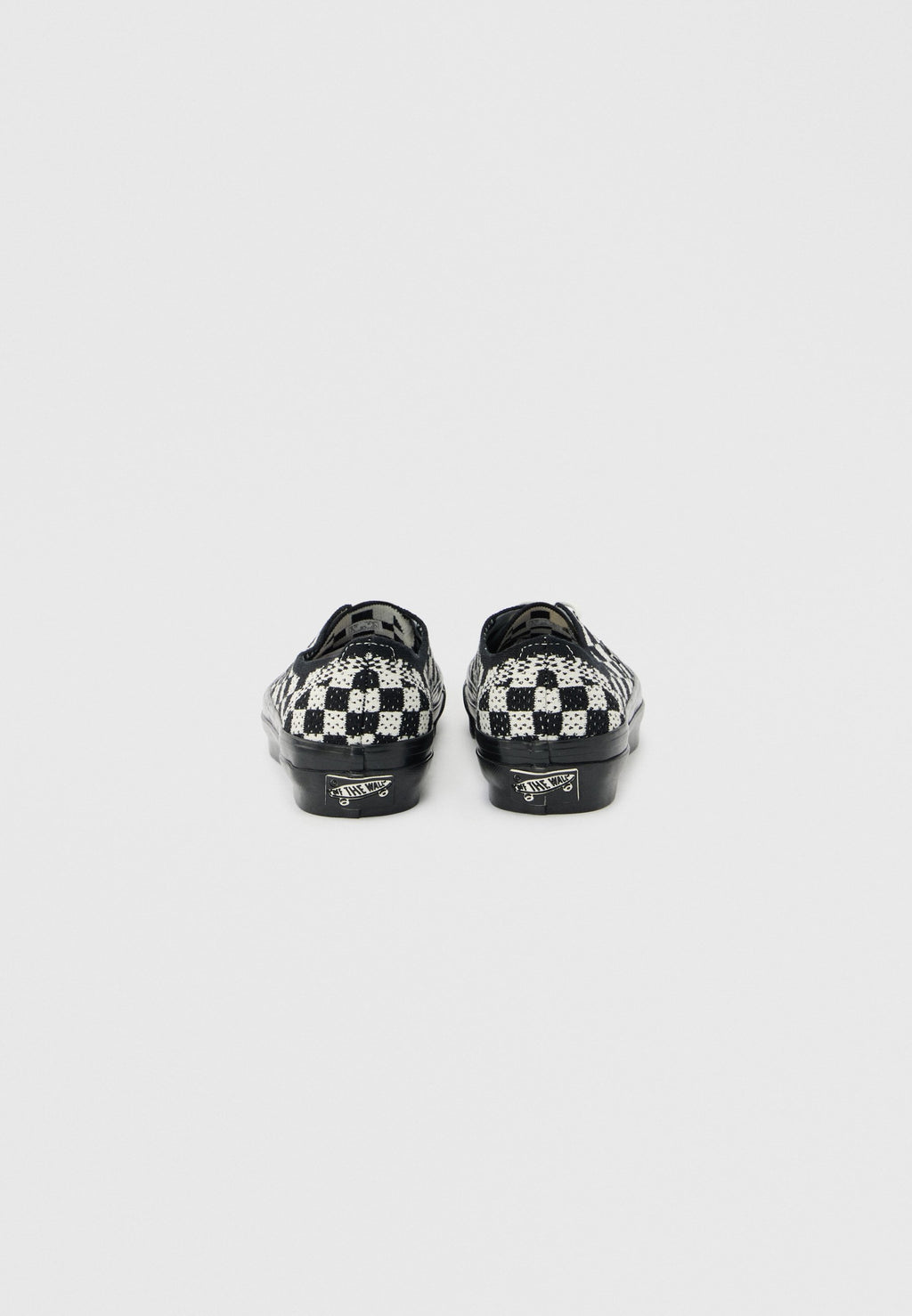 PREMIUM AUTHENTIC 44 EK - Skate shoes - black/marshmallow