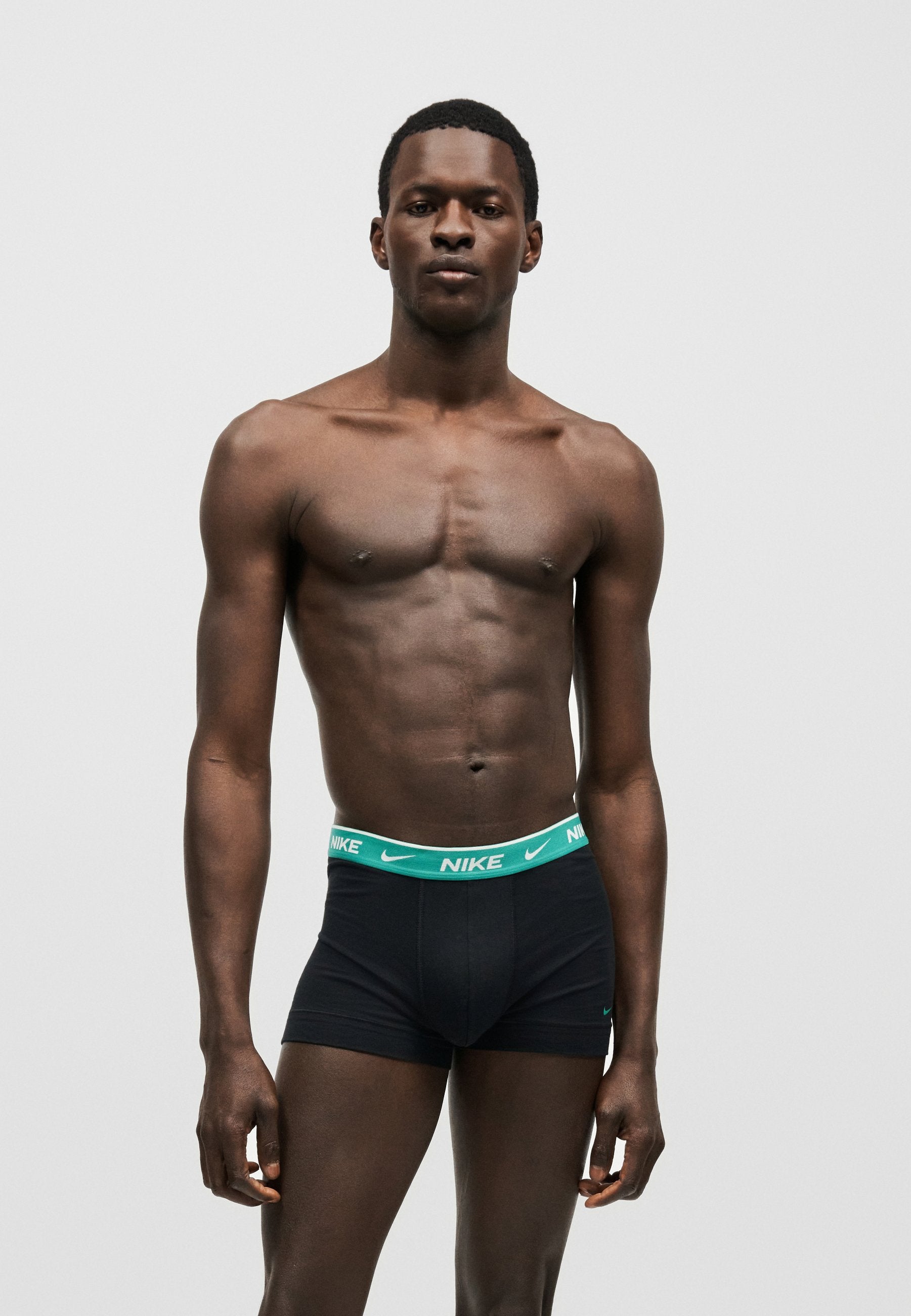 ESSENTIAL 5 PACK - Trunks - black