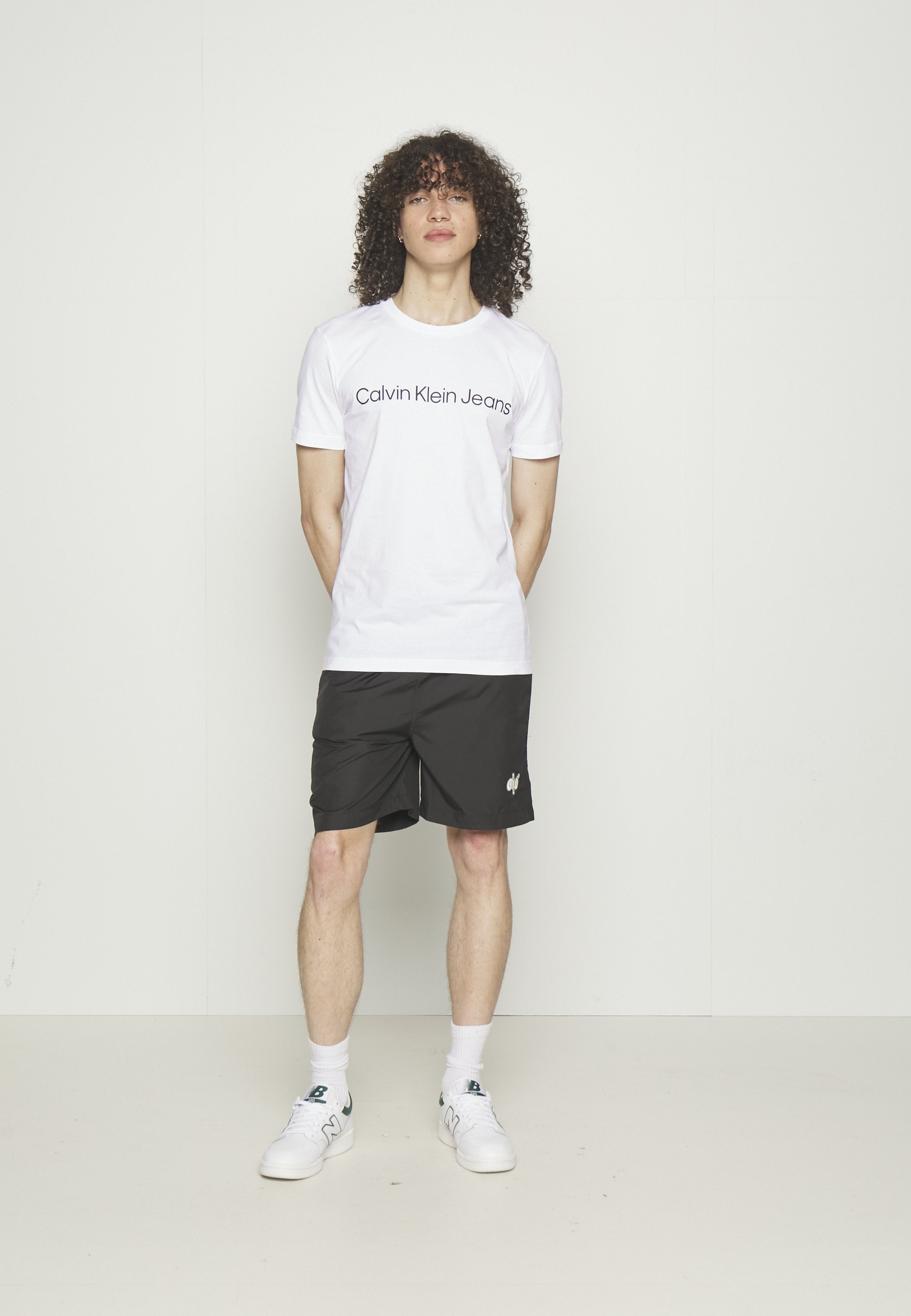 CORE INSTITUTIONAL LOGO SLIM TEE - Print T-shirt - bright white
