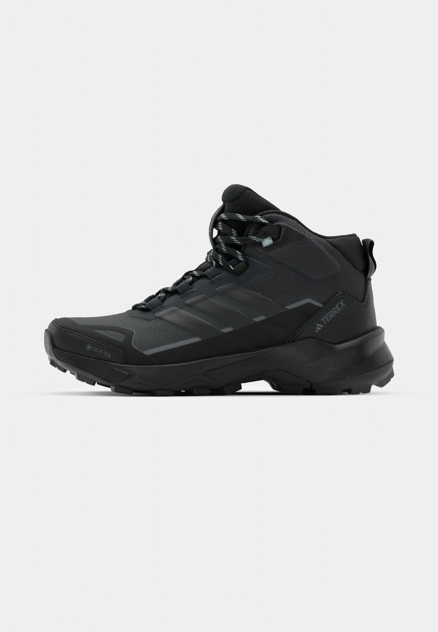 TERREX SKYCHASER AX5 MID GORE-TEX HIKING - Hiking shoes - carbon/core black/semi flash aqua