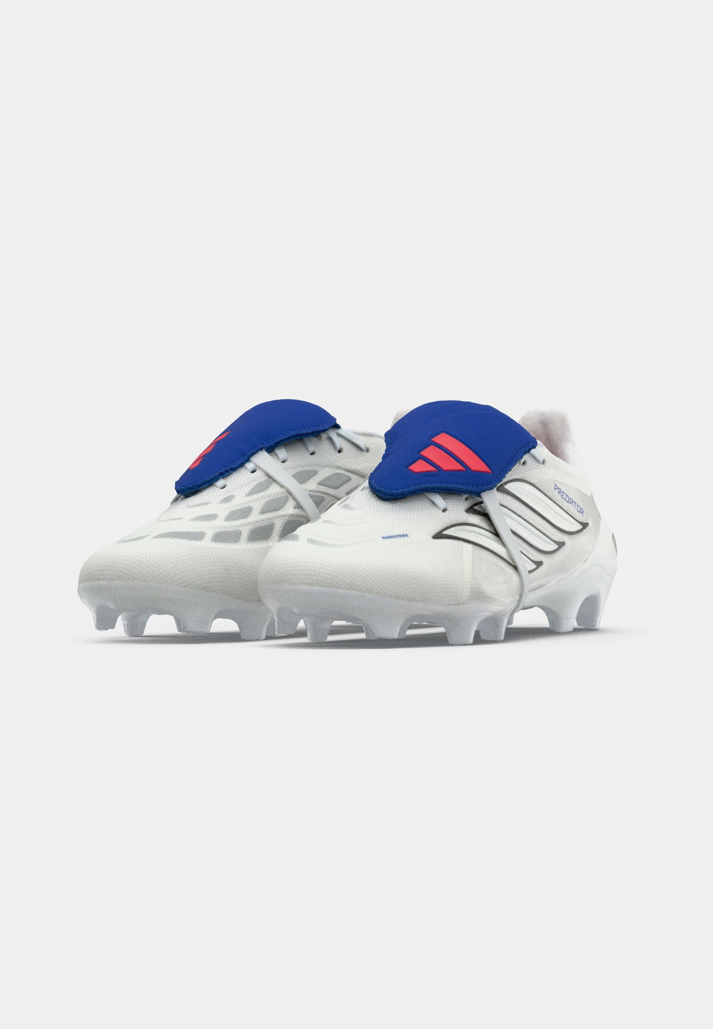 PREDATOR LİG KATLANIR DİL - Sabit zemin futbol ayakkabısı - footwear white/metallic/team royal blue