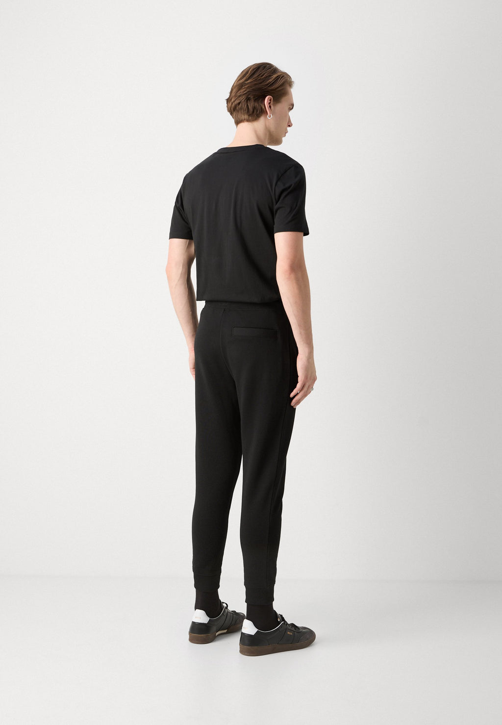 DOAK - Tracksuit bottoms - black