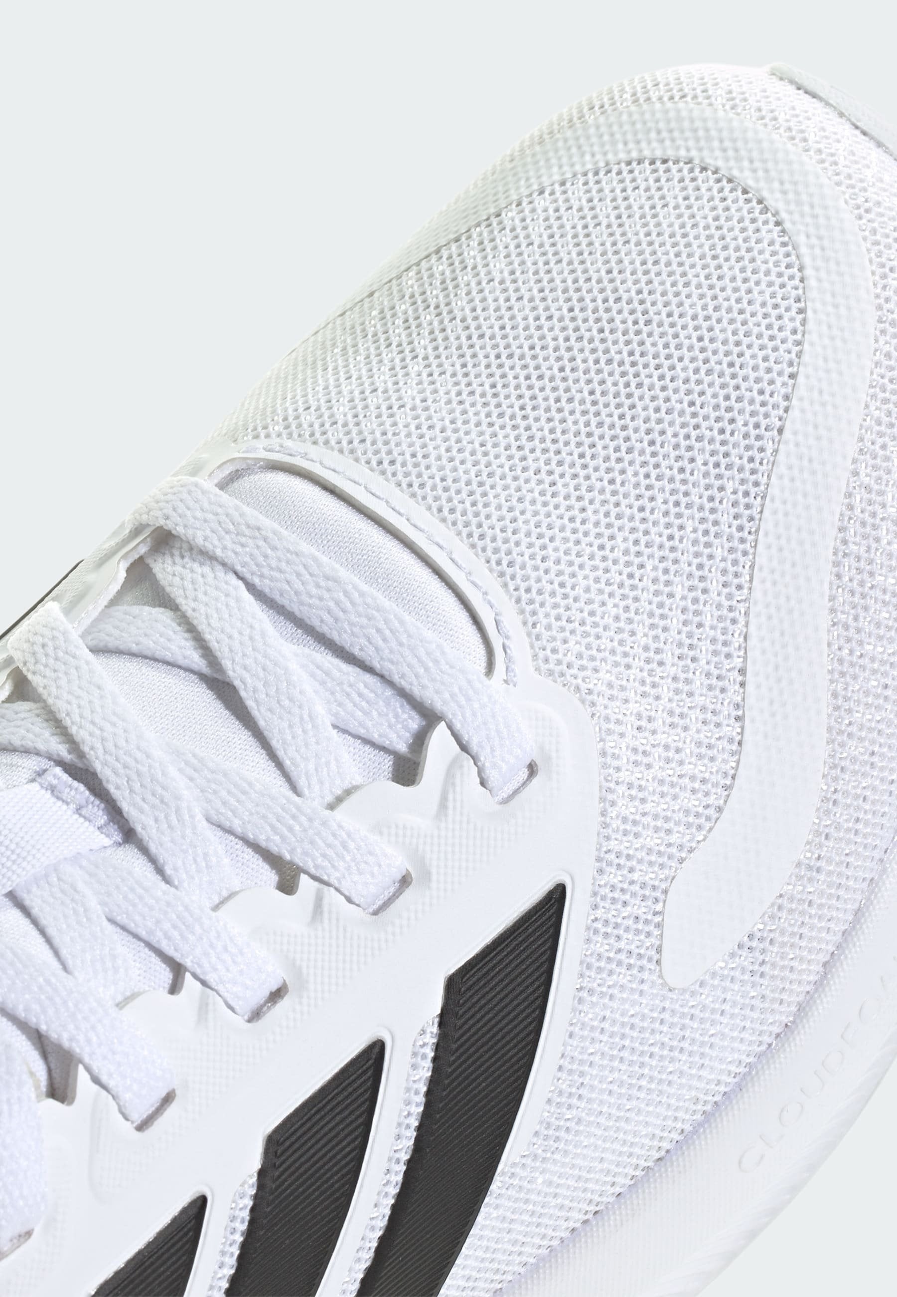 Road running shoes - cloud white   core black   core black