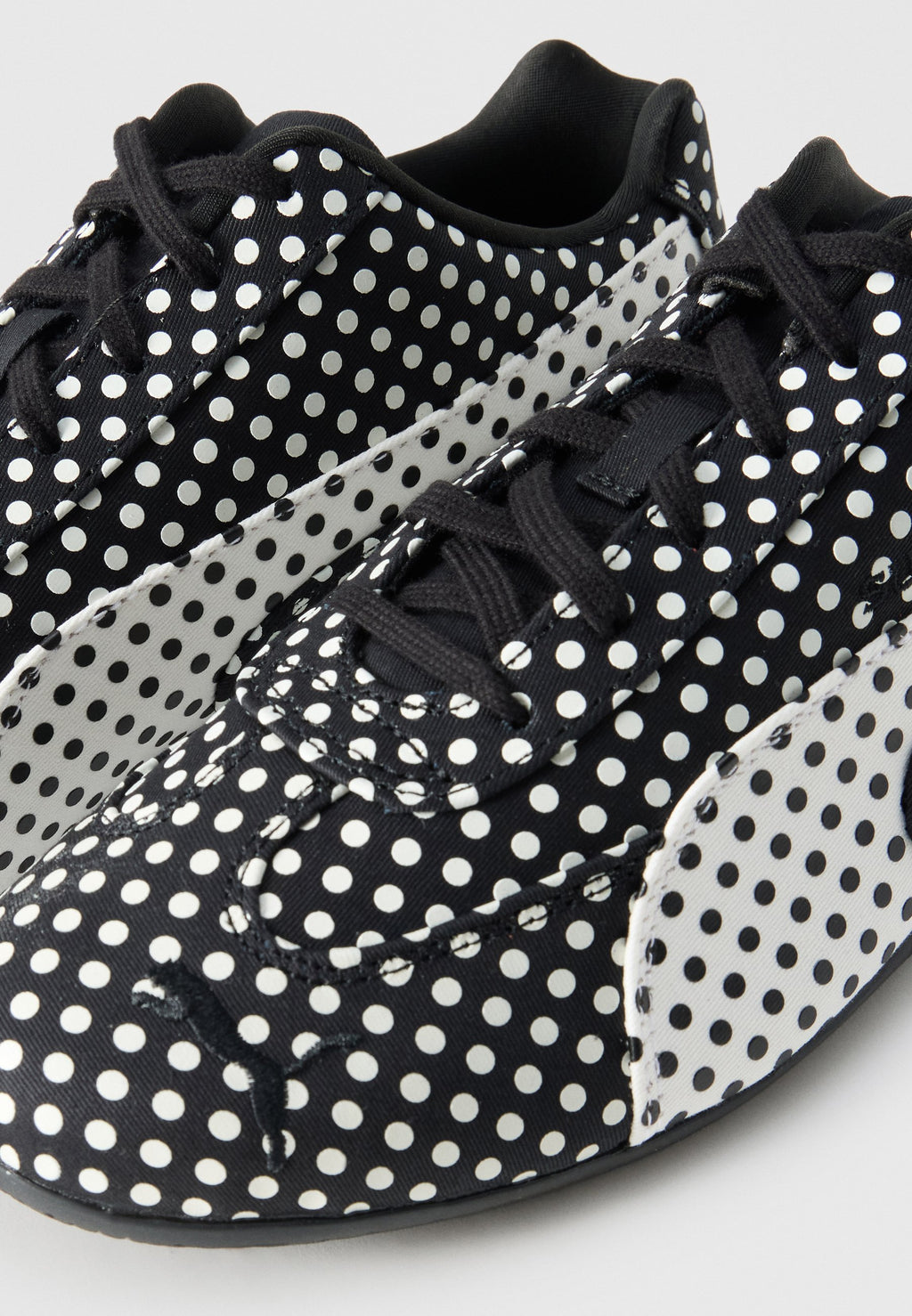 X SUPER YAYA SPEEDCAT POLKADOT I UNISEX - Spor Ayakkabı - black/white