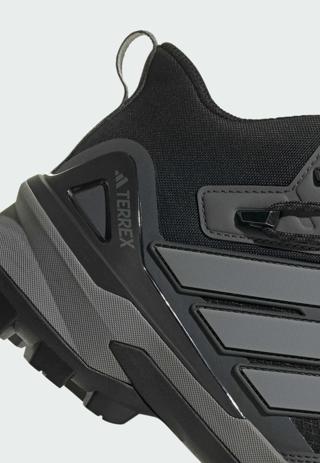 TERREX SKYCHASER MID GTX W - Hiking shoes - core black   grey three   grey six