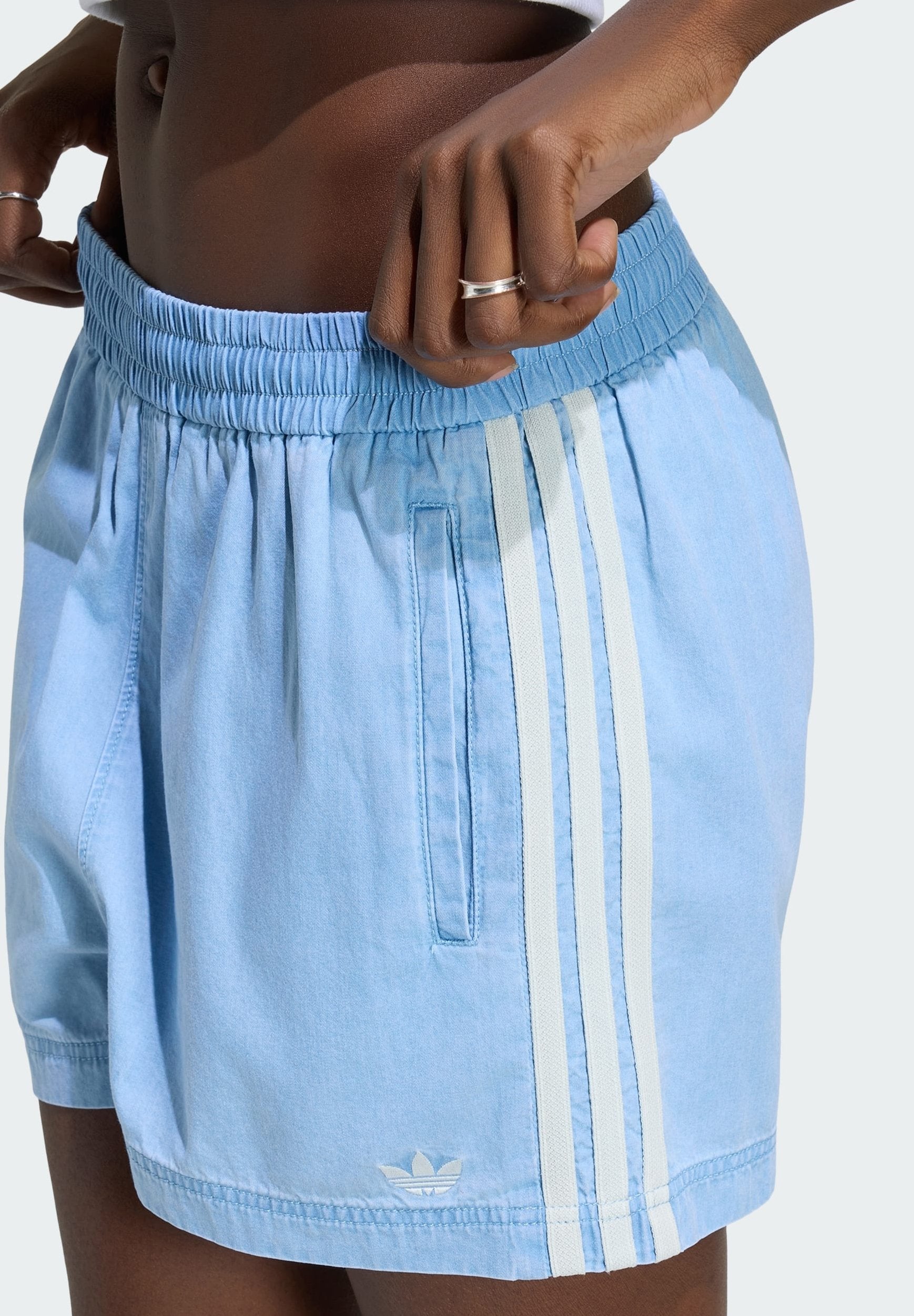 Denim shorts - light denim