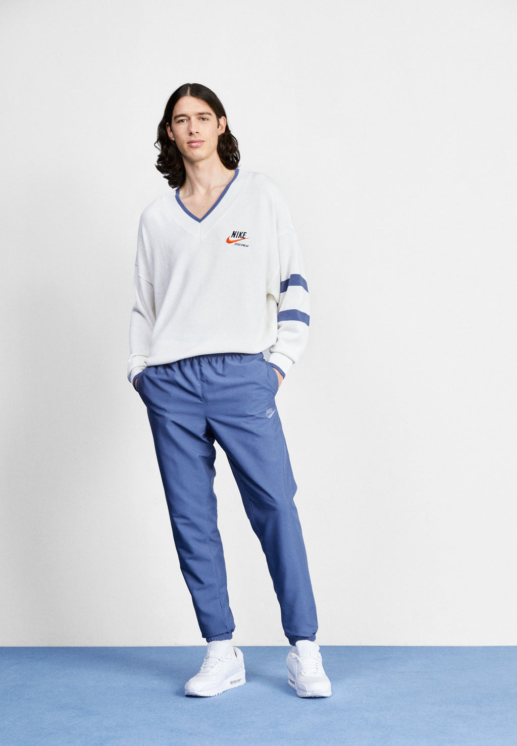 NIKE TREND SWEATER - Jumper - off-white
