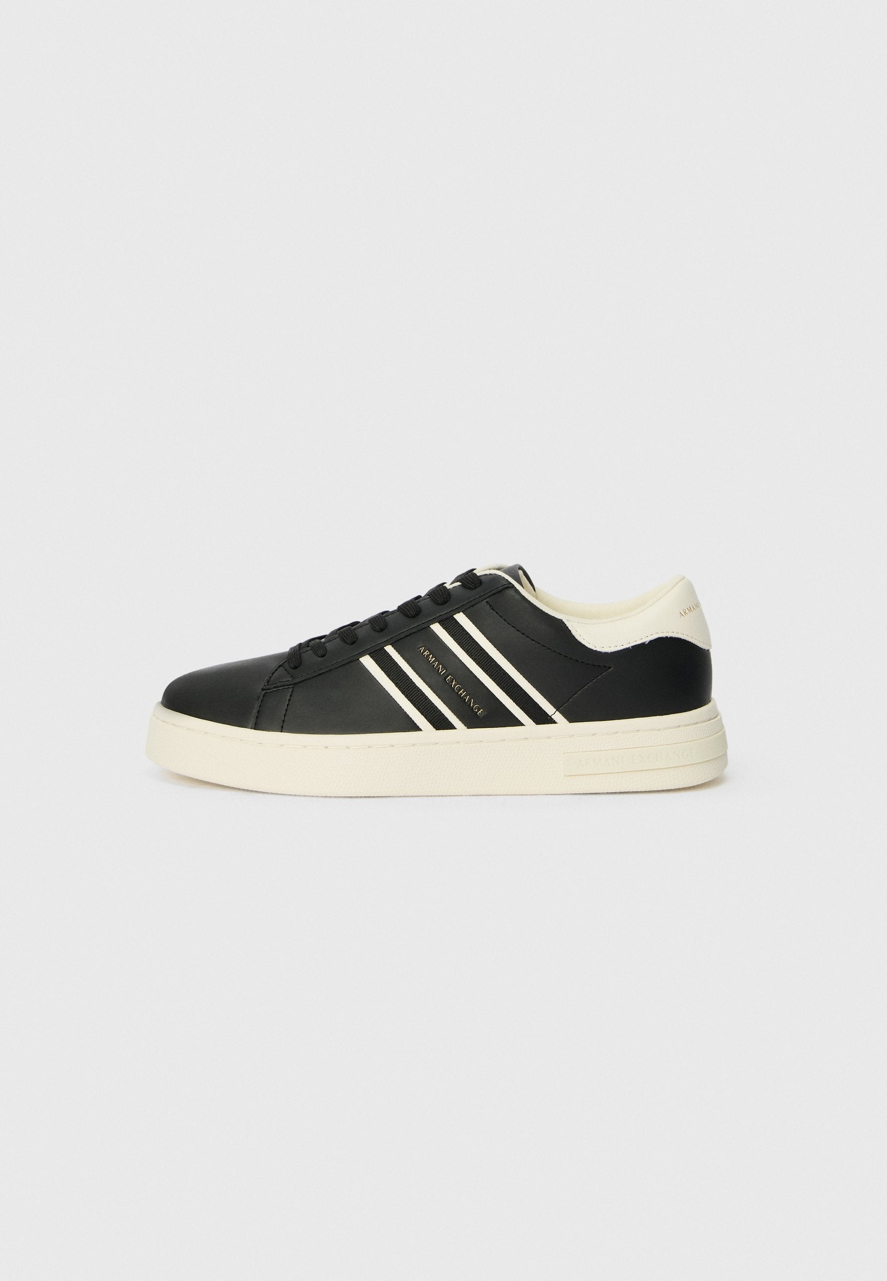 Trainers - black/off-white