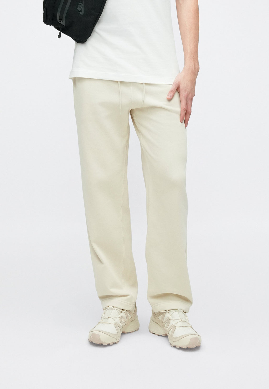 M NK CLUB FT OH PANT - Tracksuit bottoms - khaki/white