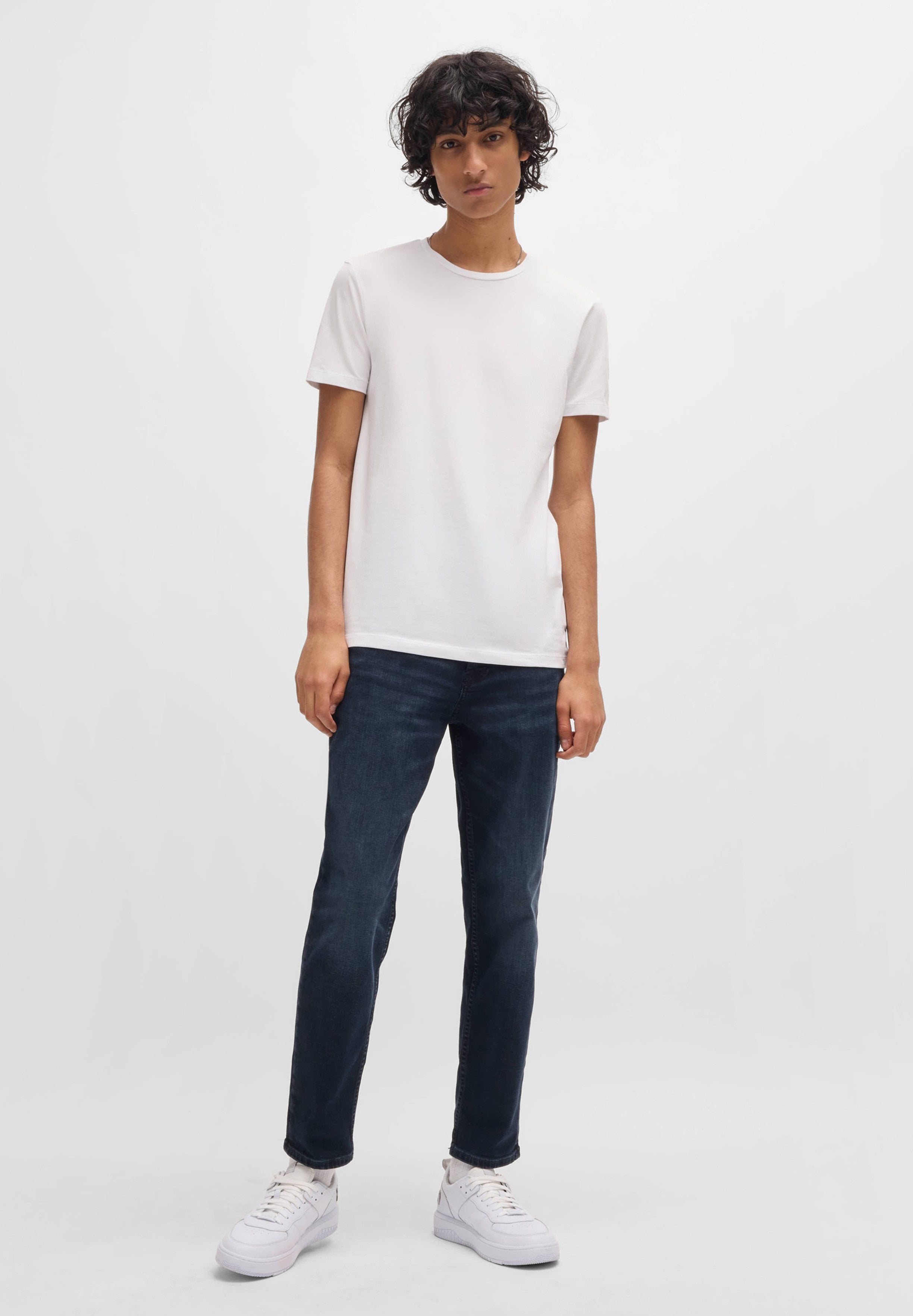 ROUND  - Basic T-shirt - black/white