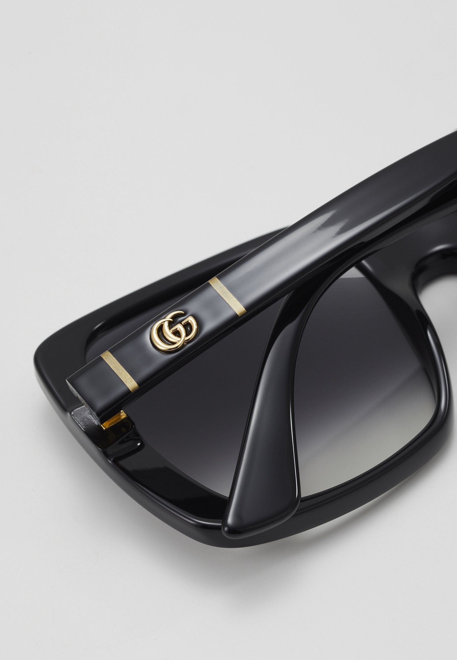 نظارات شمسية GG OVERSIZED SQUARE ACETATE - نظارات شمسية - أسود/رمادي