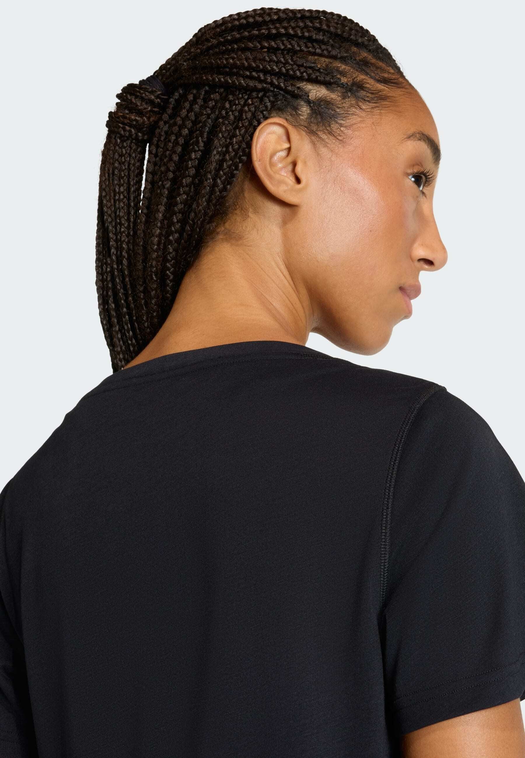 WORKOUT ESSENTIALS SCOOP NECK - Spor Tişörtü - siyah