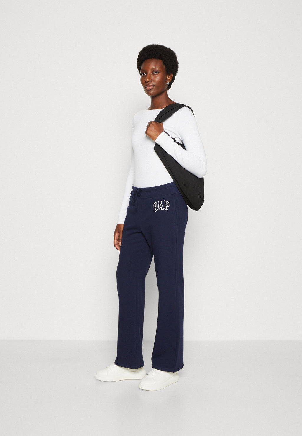 HERITAGE - Tracksuit bottoms - navy
