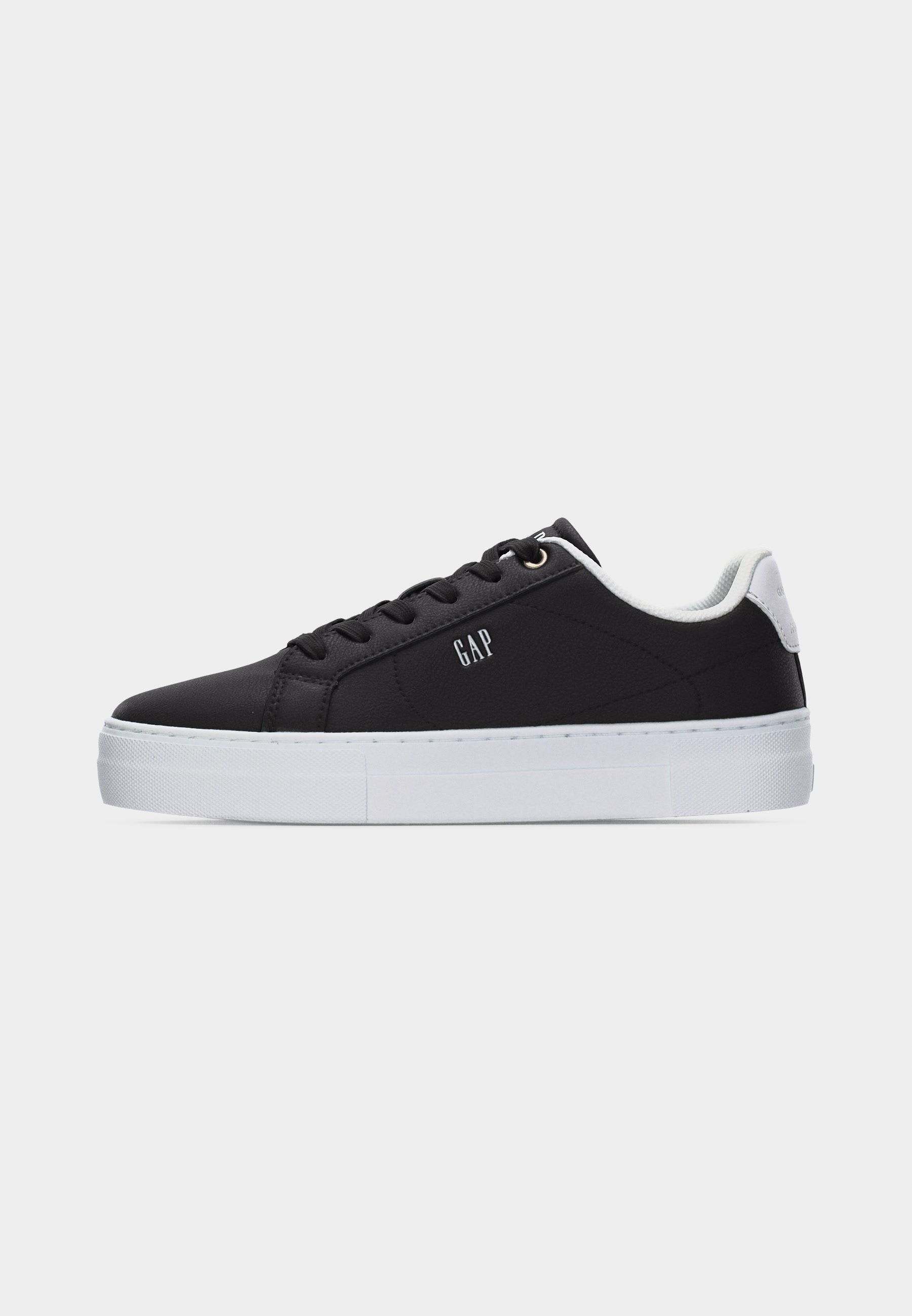 PORTLAND - Trainers - black
