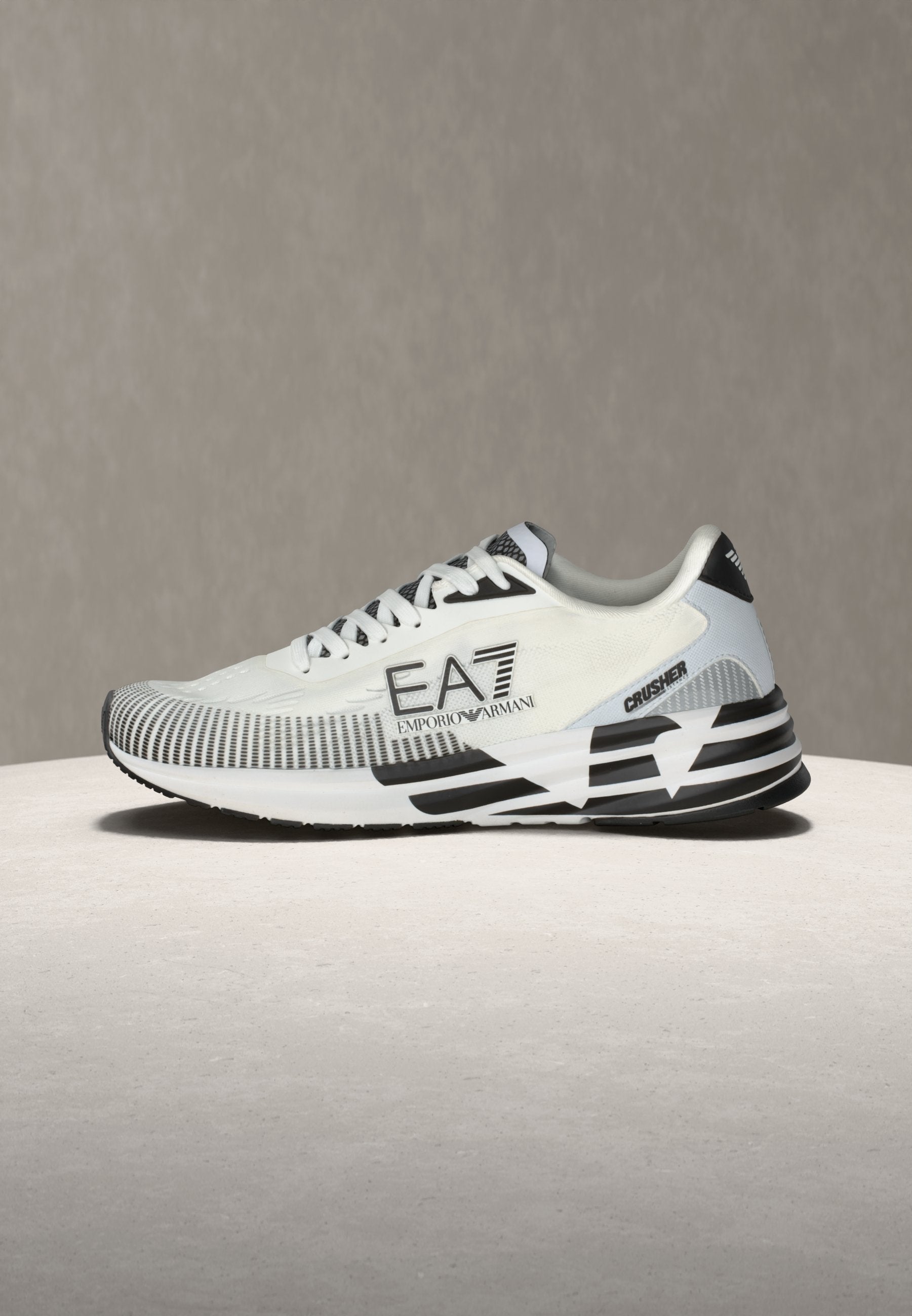 NEW CRUSHER DISTANCE UNISEX - Baskets - white/black
