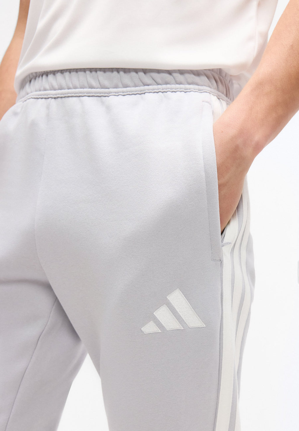 TIRO26 LEAGUE PANTS - Tracksuit bottoms - team light grey/white