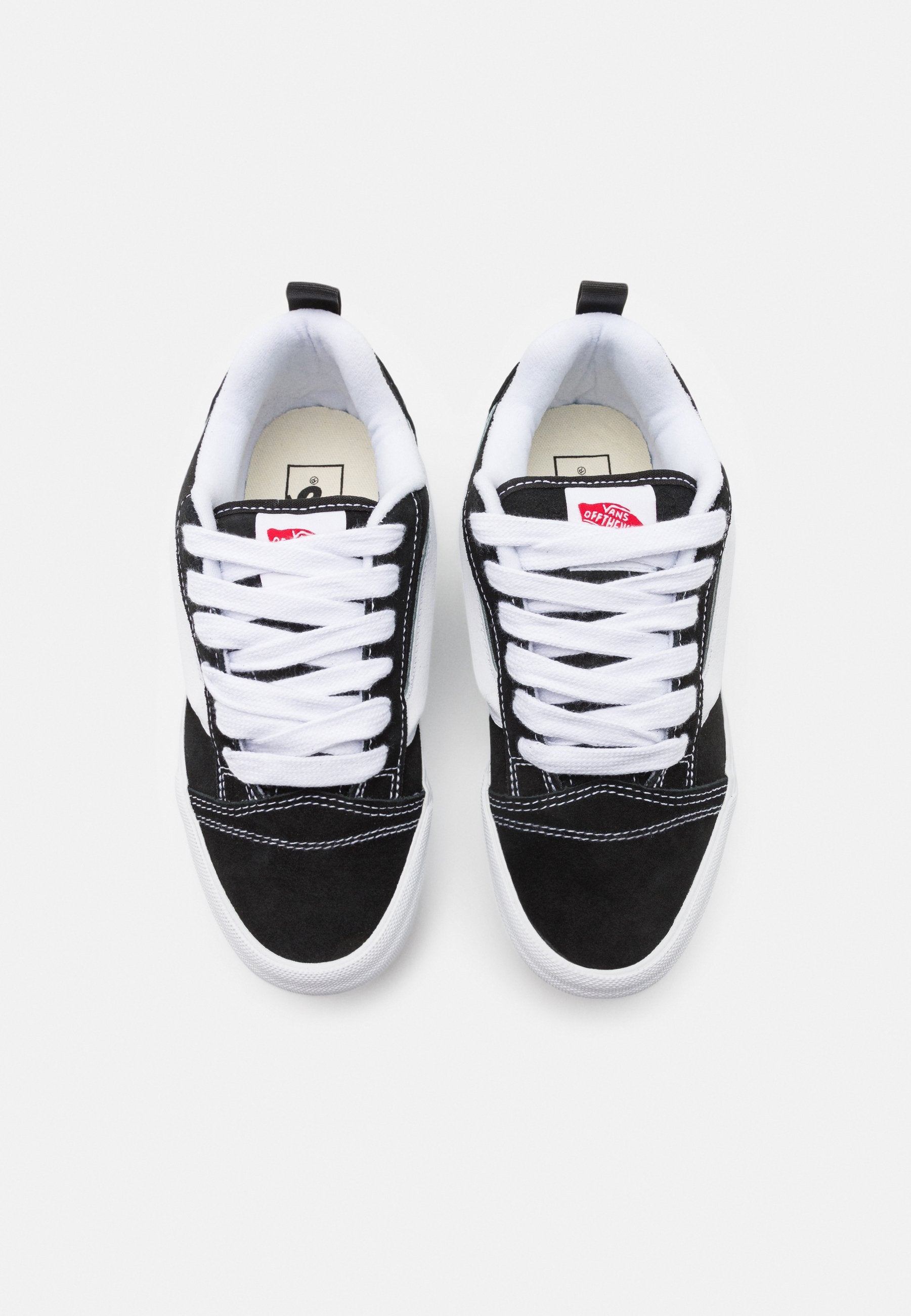 KNU STACK - Skate shoes - black/true white