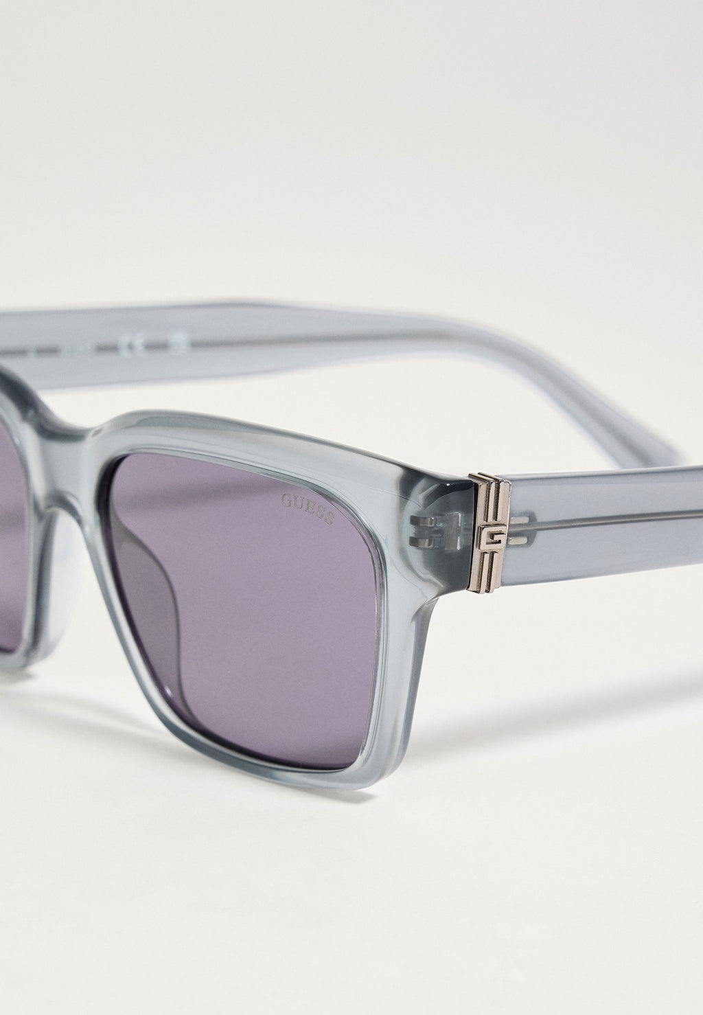 Sunglasses - grey