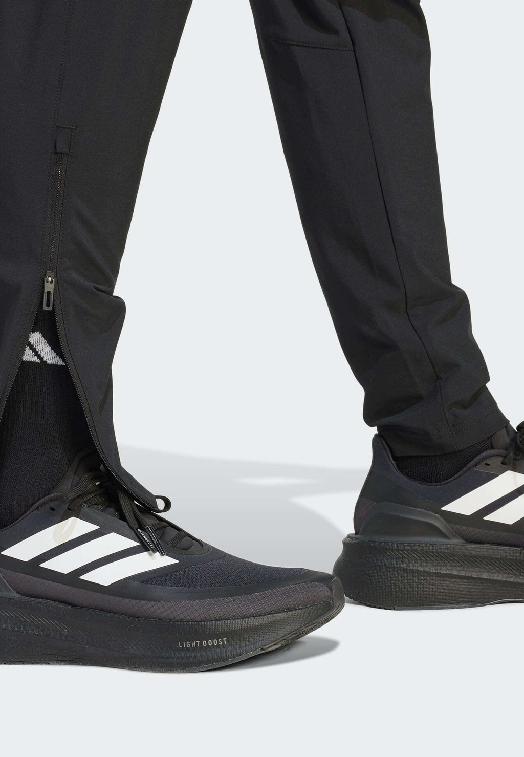 TIRO TRAVEL  - Tracksuit bottoms - black   black