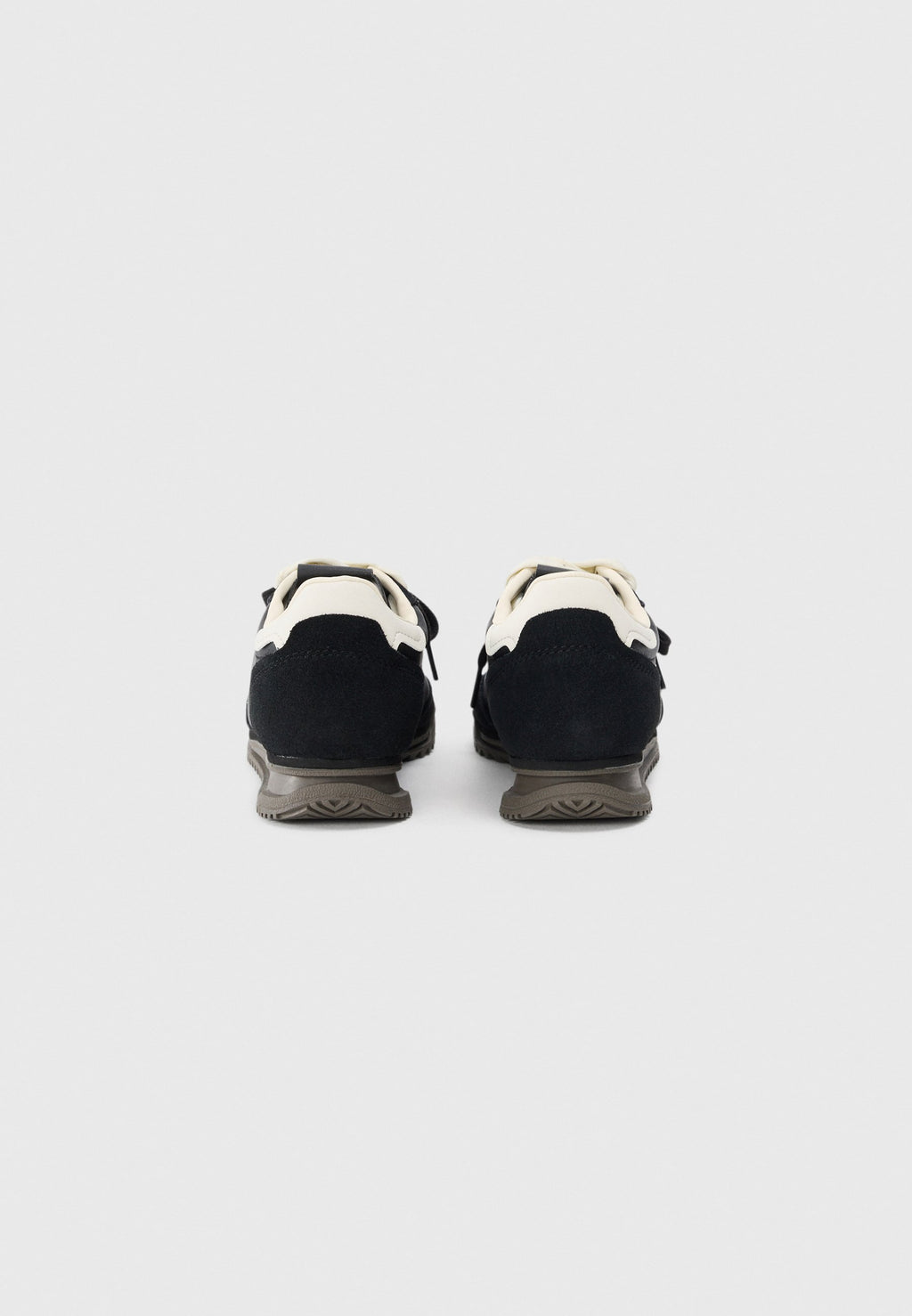 LEATHER LOW PROFILE SERRATED TRAINERS - Trainers - black