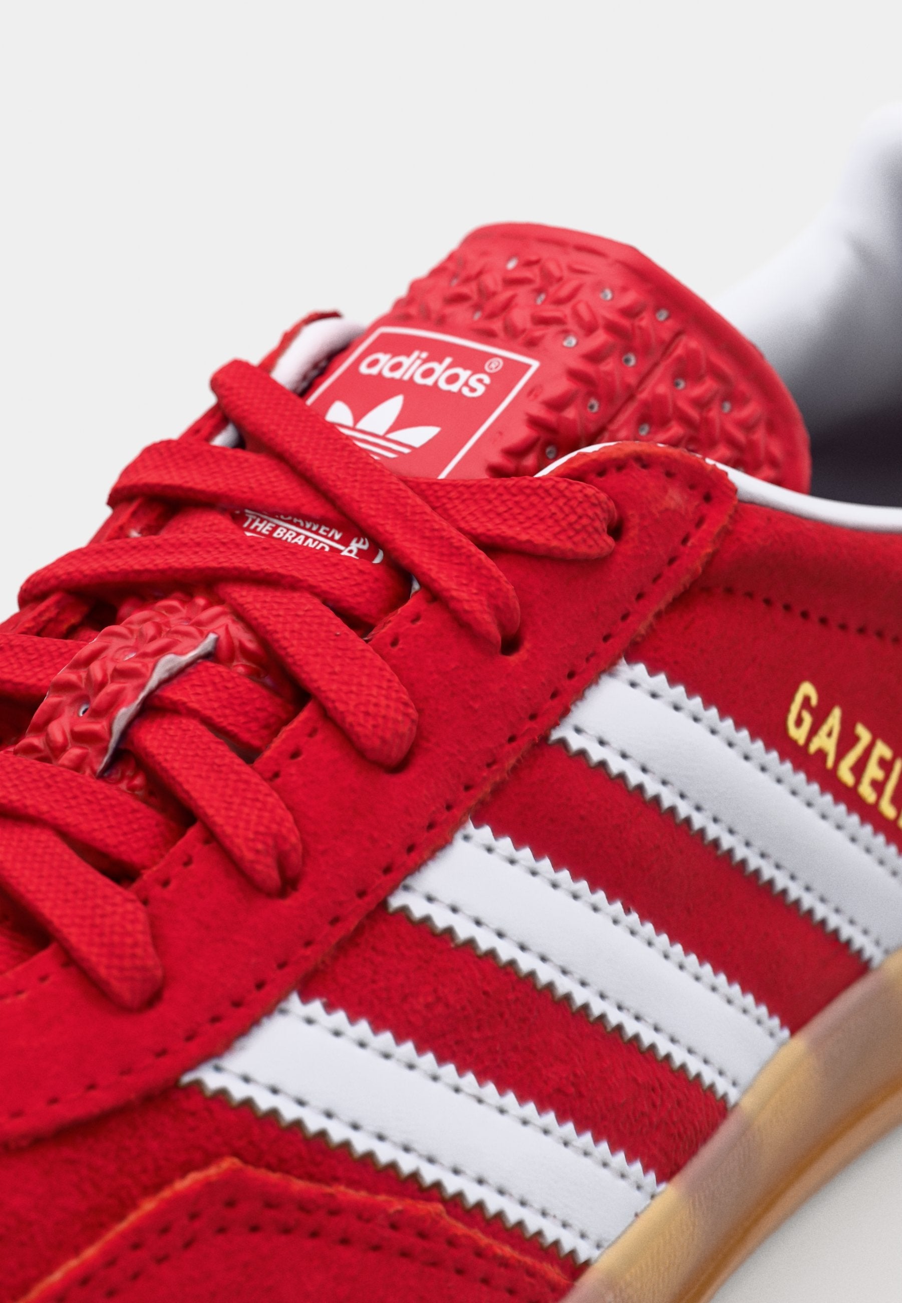 GAZELLE INDOOR UNISEXE - Baskets - better scarlet/footwear white