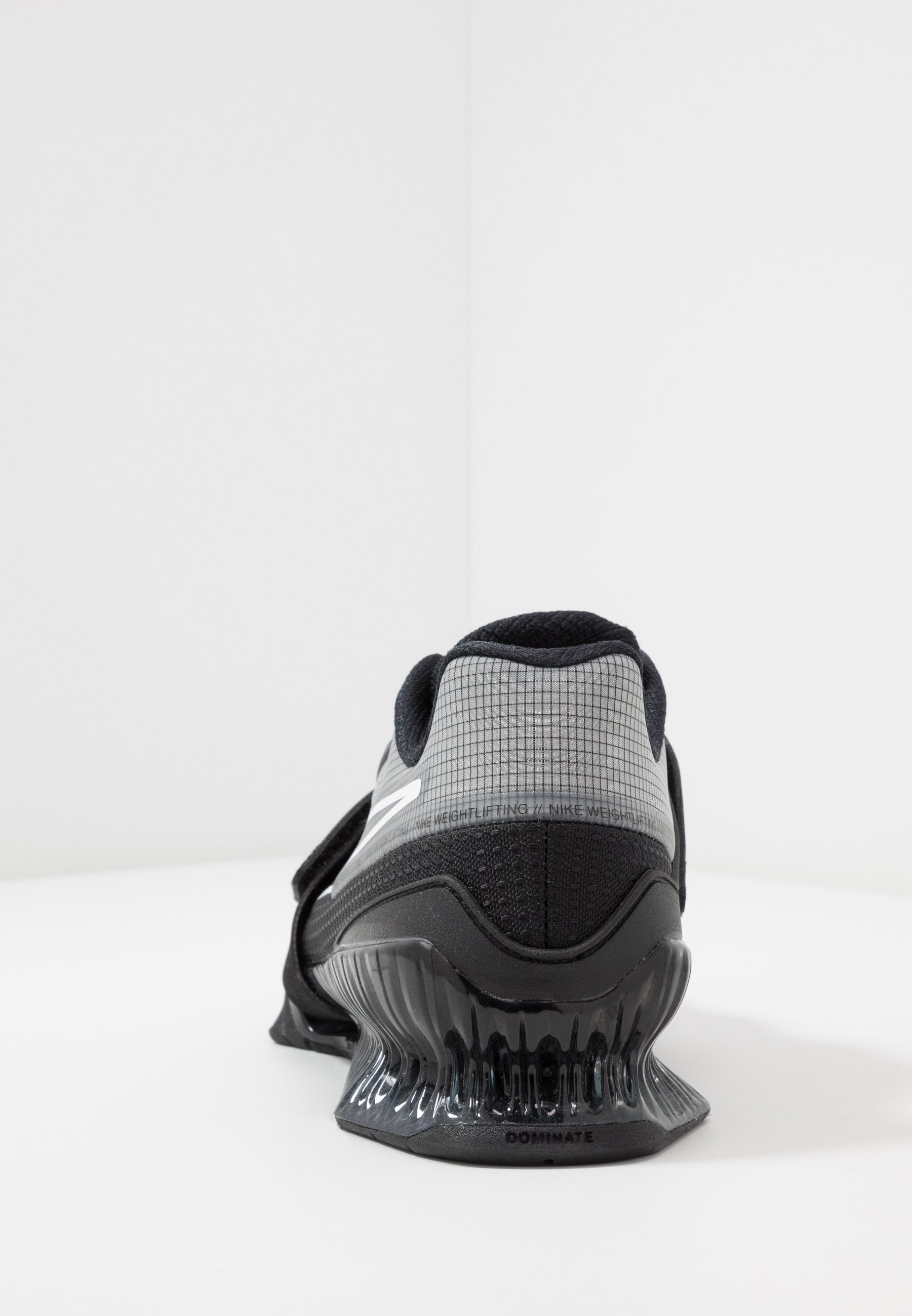 ROMALEOS 4 - Training shoe - black/white