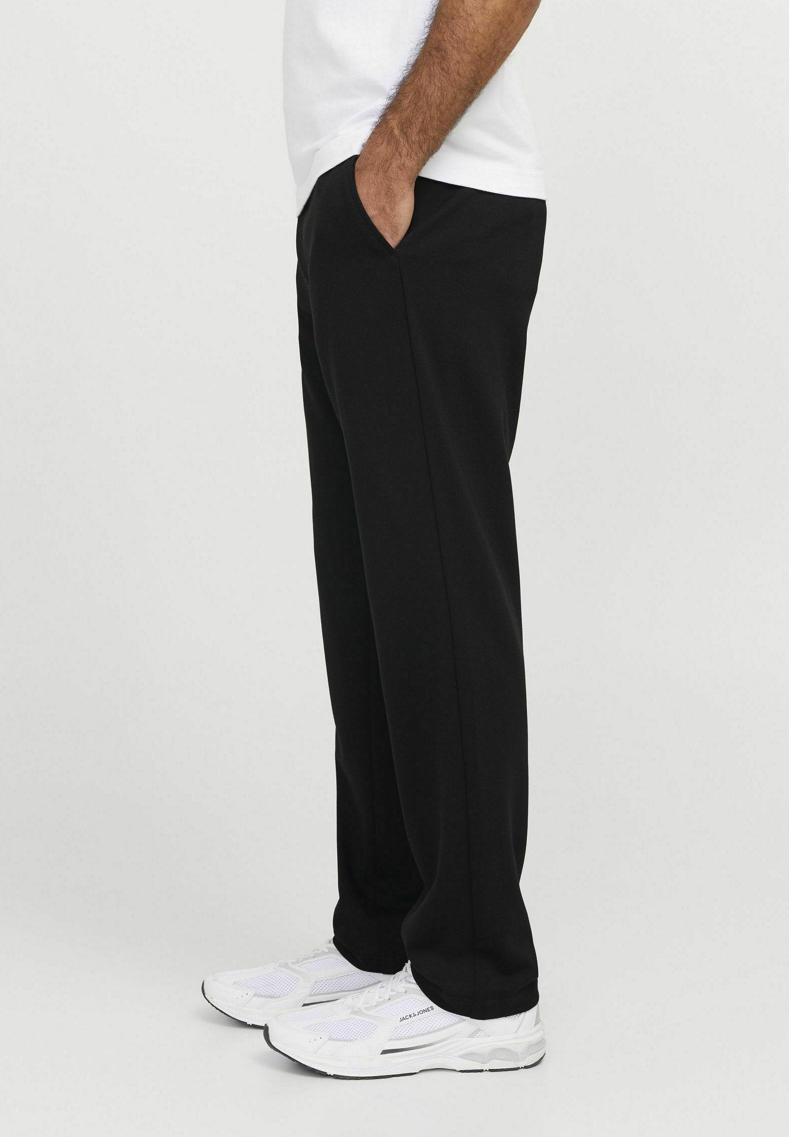 Chino Slim Fit - Trousers - black