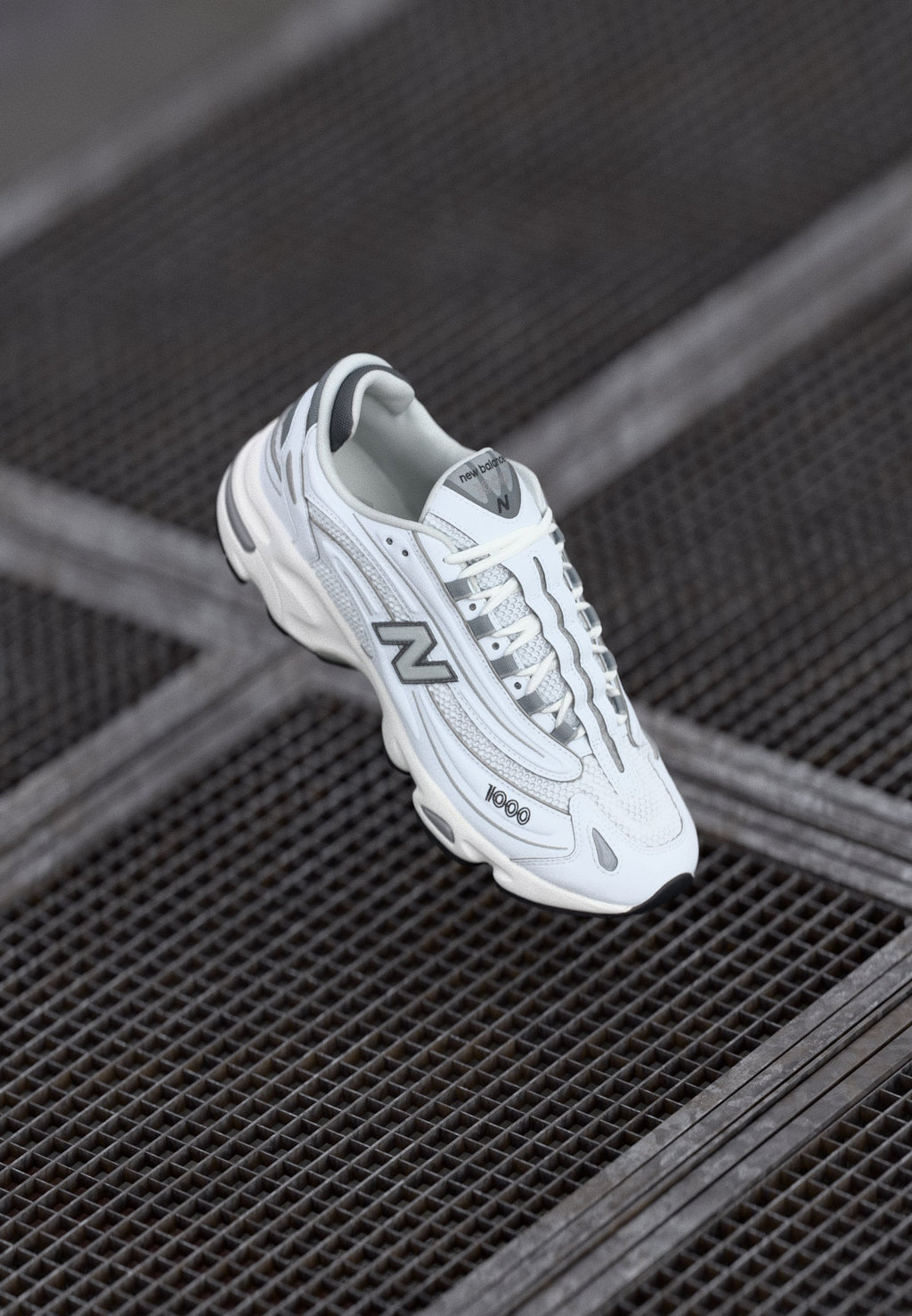M1000 UNISEX - Trainers - white